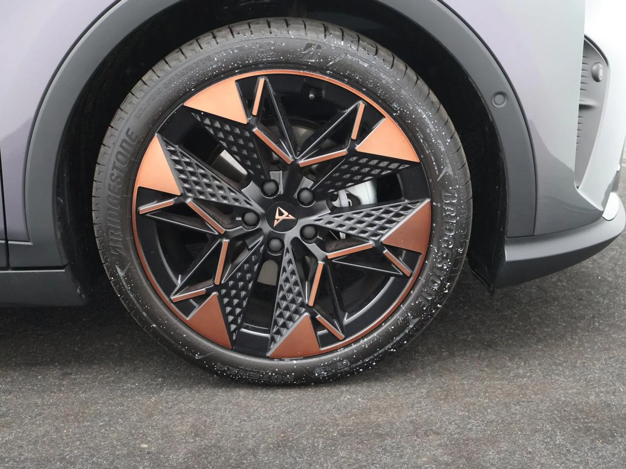 CUPRA Raval Raval Endurance First Edition Plus - Bicolor 211pk 51,5kWh *DEMO*