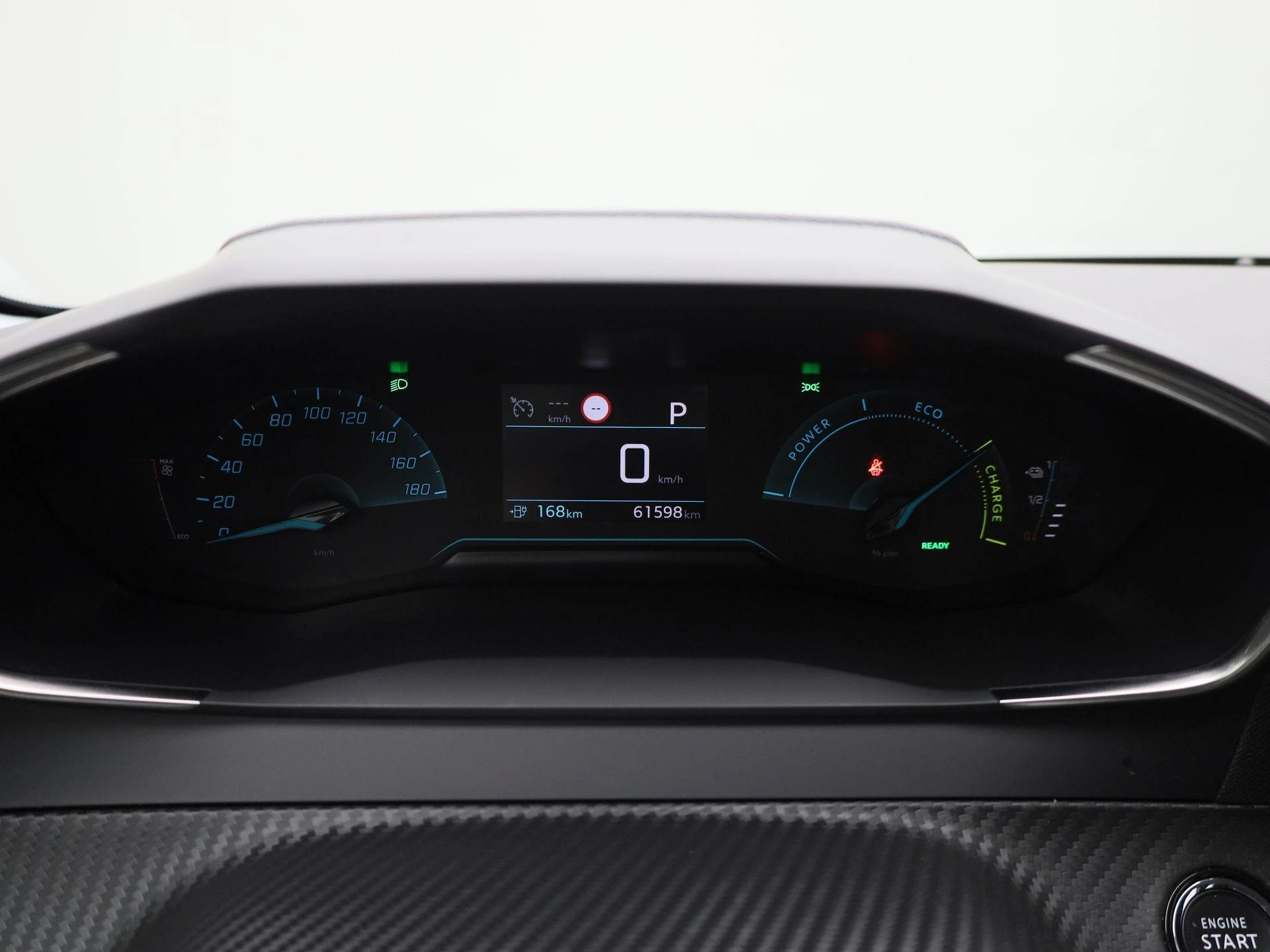 Peugeot-e-208-image-16