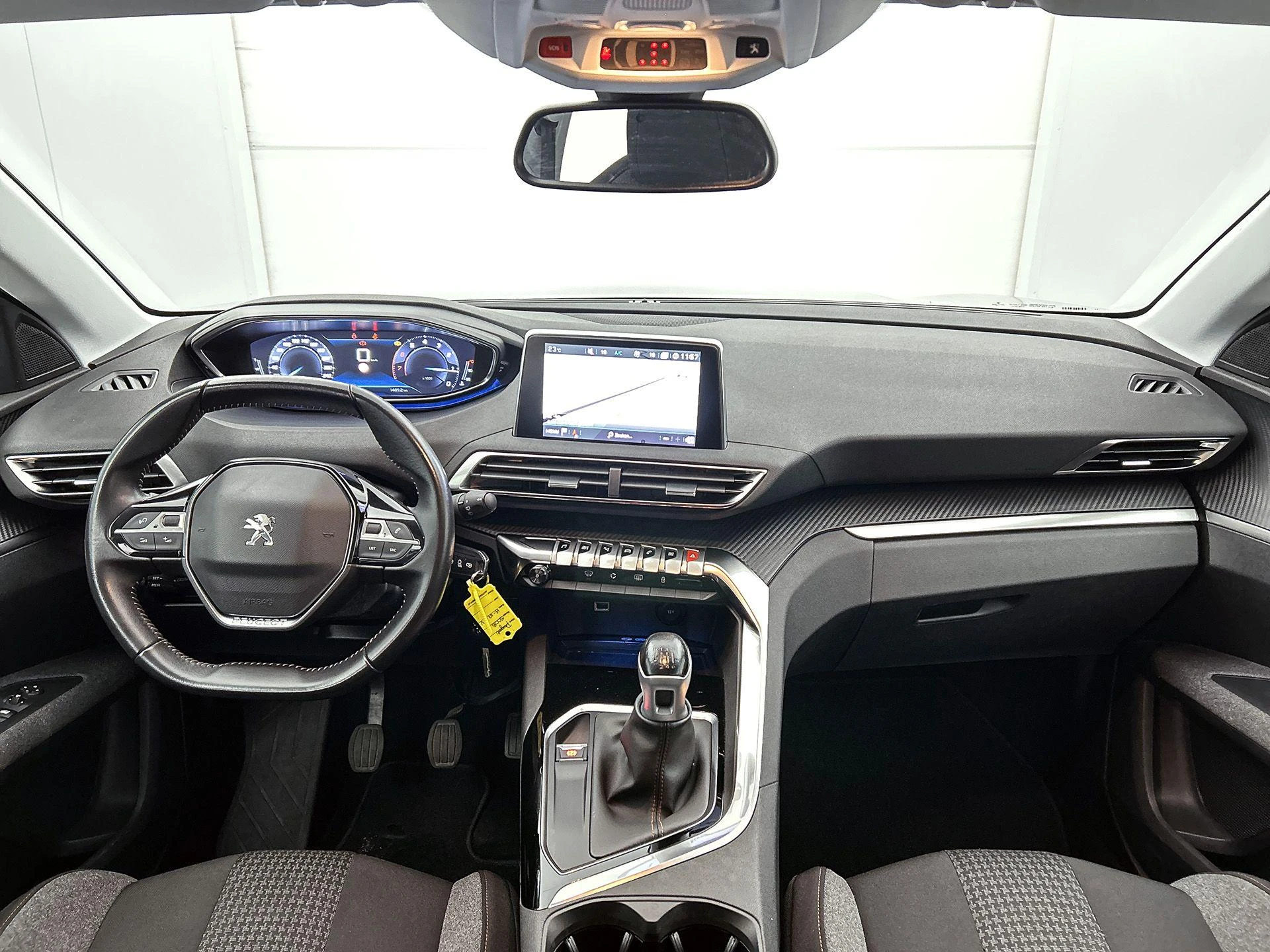 Peugeot-5008-image-21