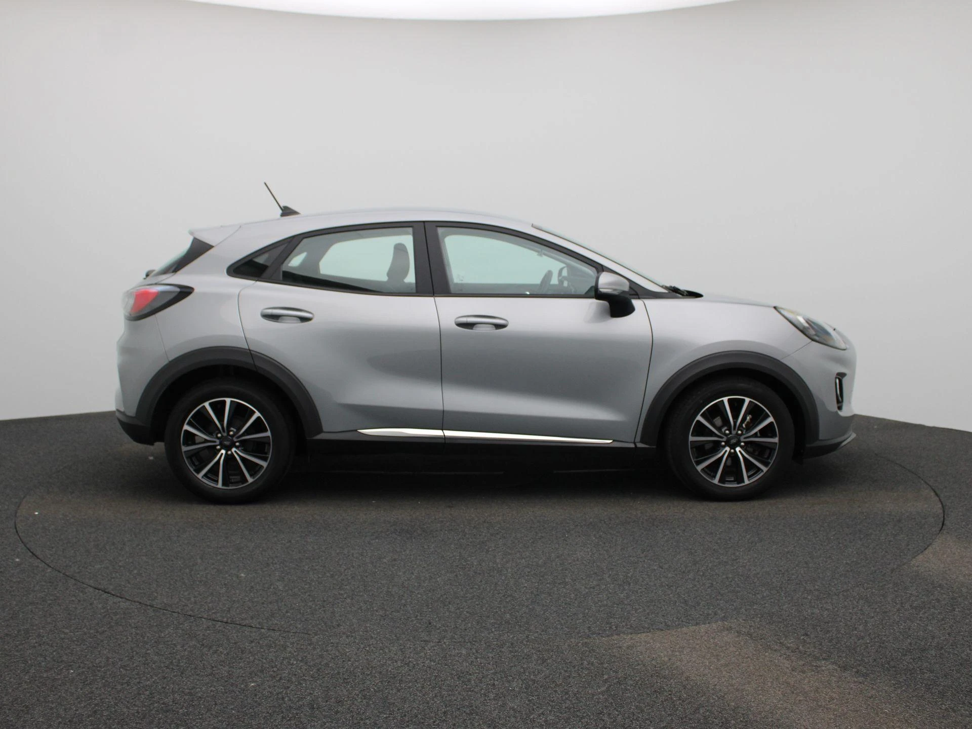 Ford-Puma-image-7