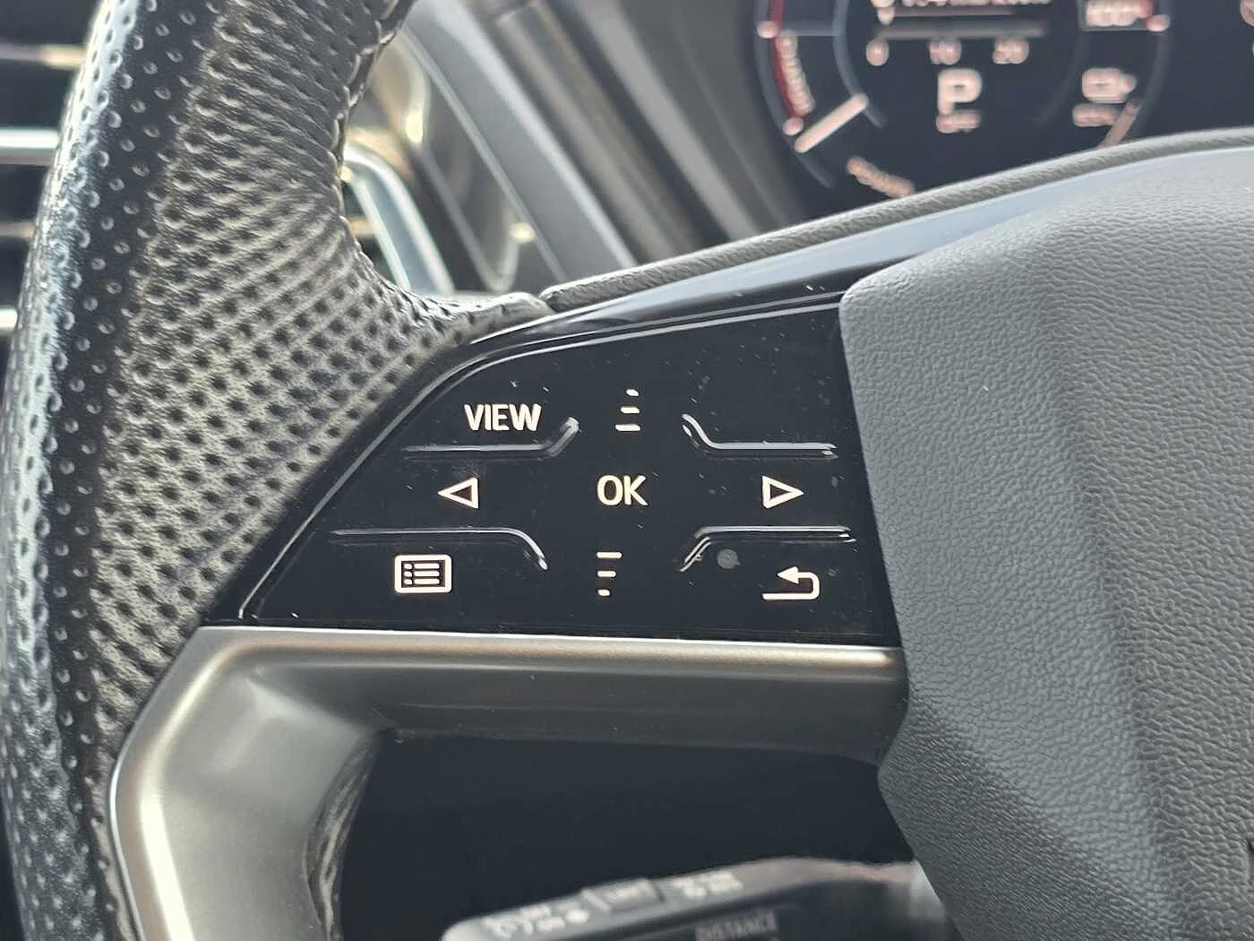 Audi-Q4 Sportback e-tron-image-31
