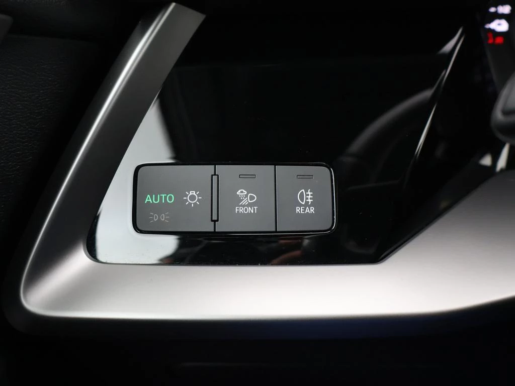 Audi A3 Sportback PHEV Sportback PHEV 40TFSIe S line 204PK *AUTOMAAT*SPORTZETELS*CAMERA*CRUISE*VIRTUAL COCKPIT*APP-CONNECT*PDC*...*