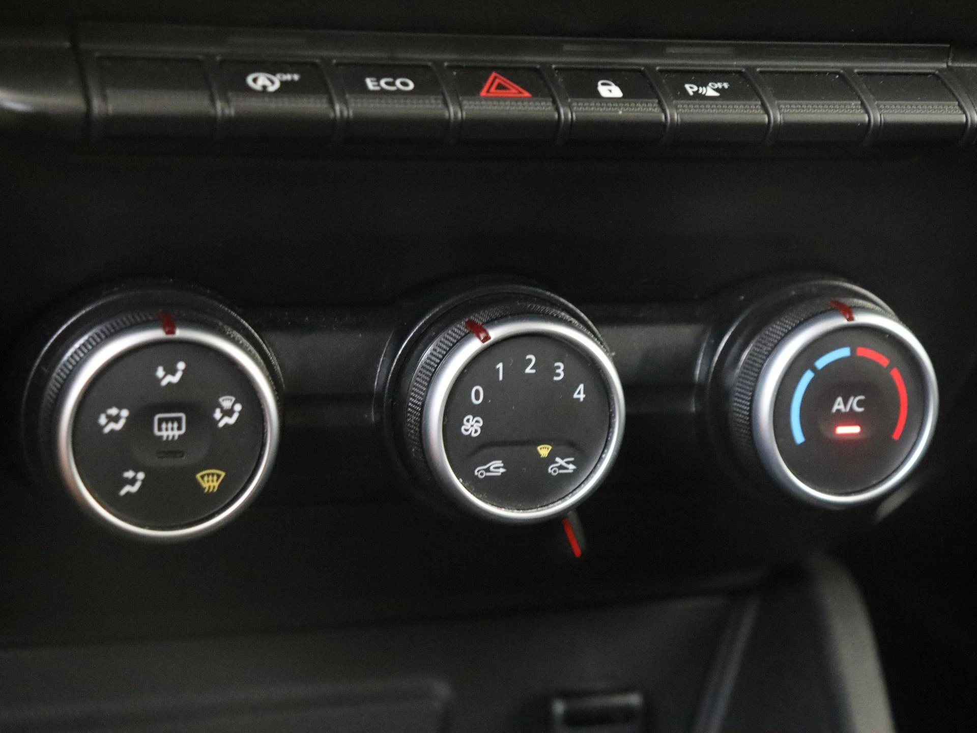 Dacia-Duster-image-17