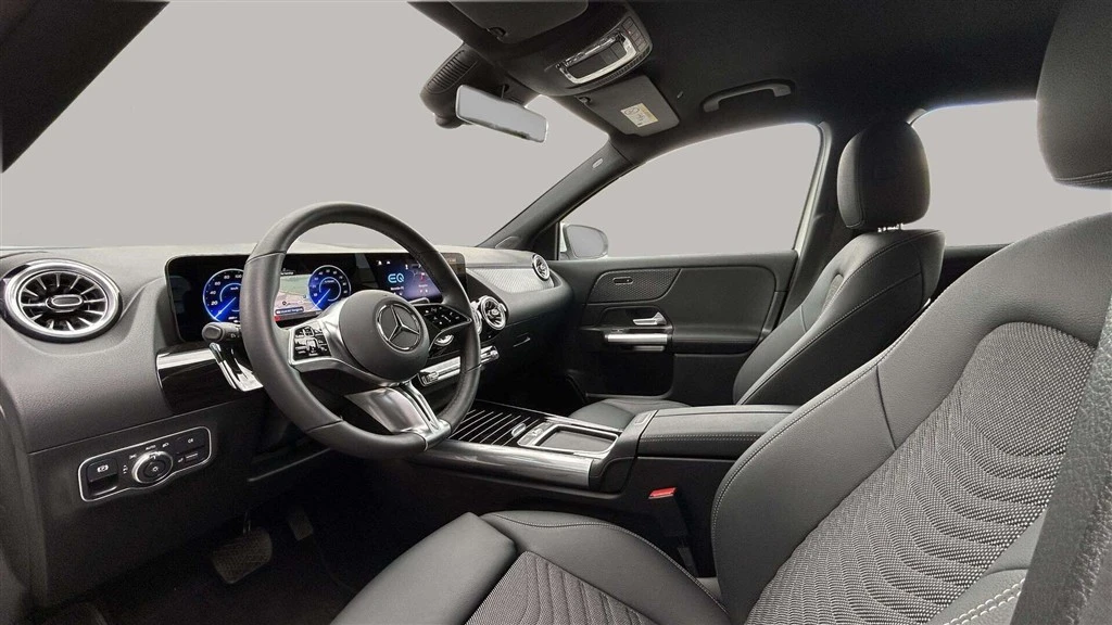 Mercedes-Benz-EQA-image-9