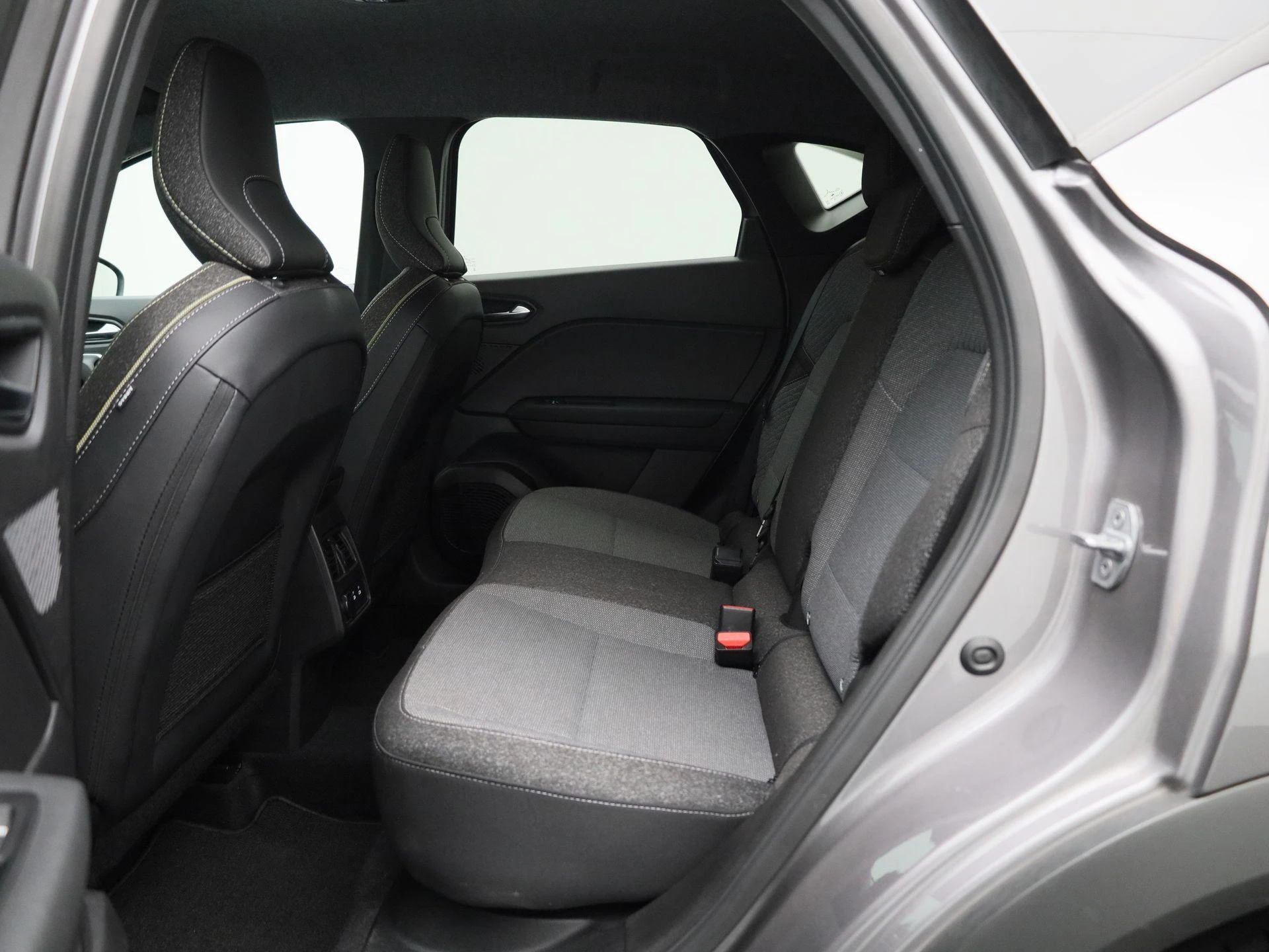 Renault-Captur-image-11