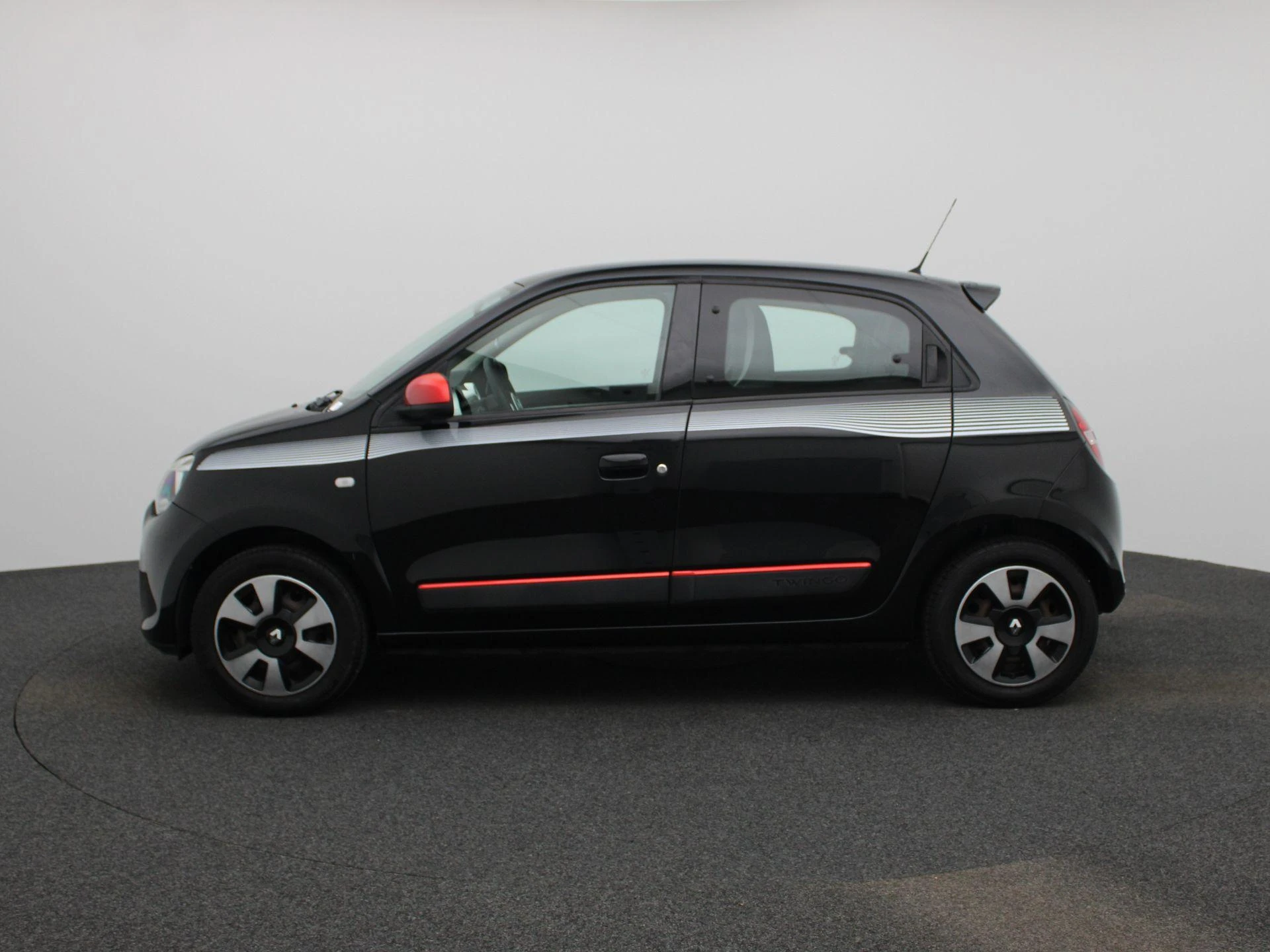 Renault-Twingo-image-3