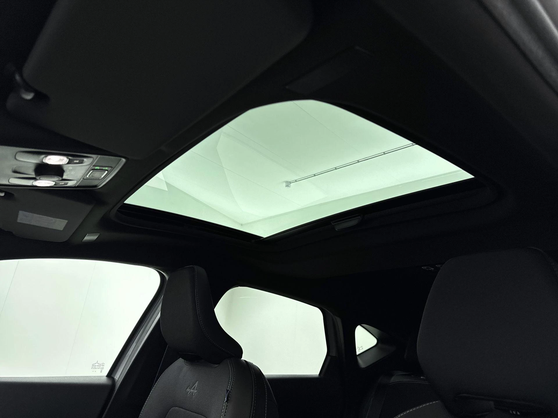 Renault-Captur-image-12