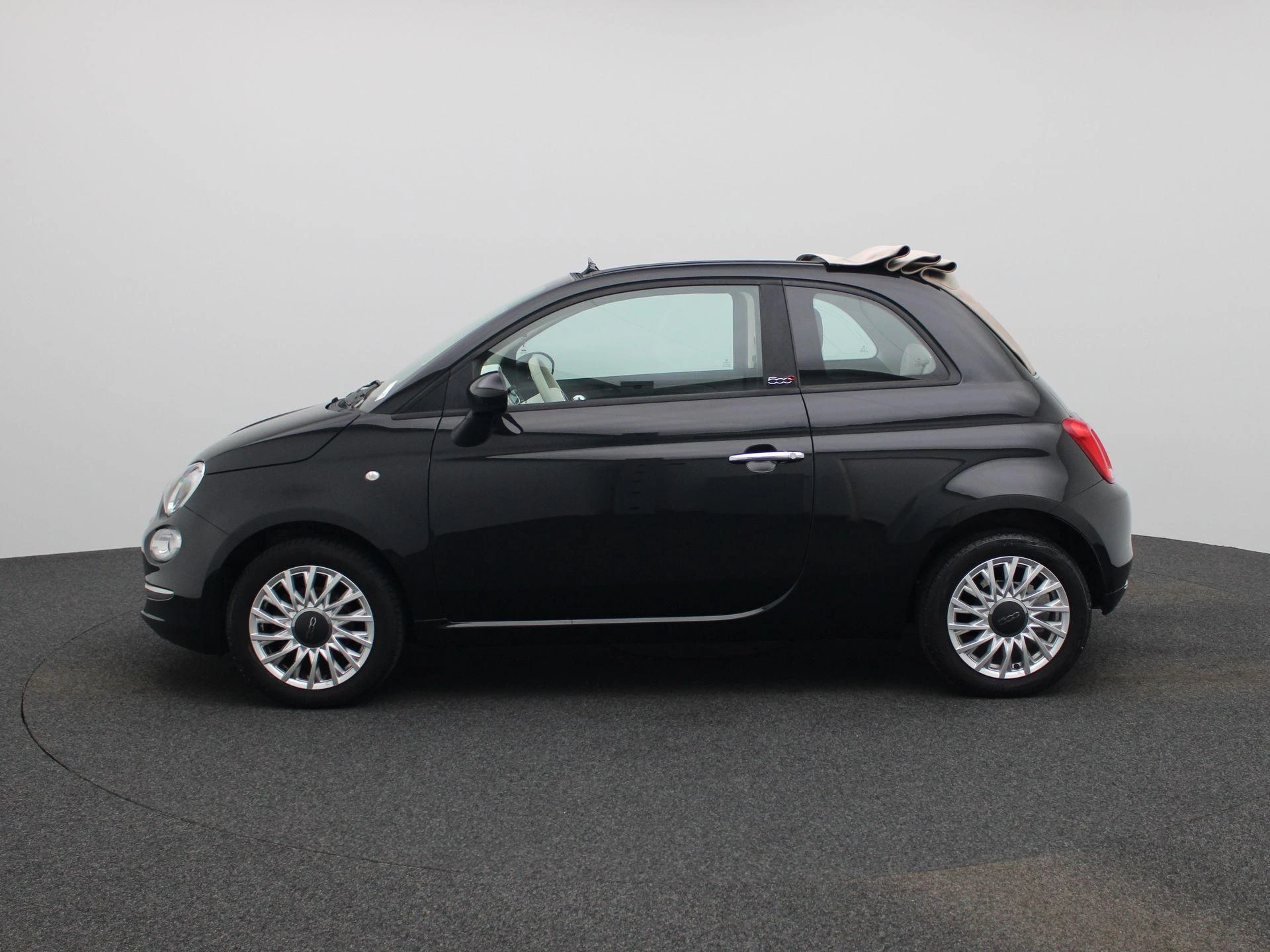 Fiat-500C-image-5