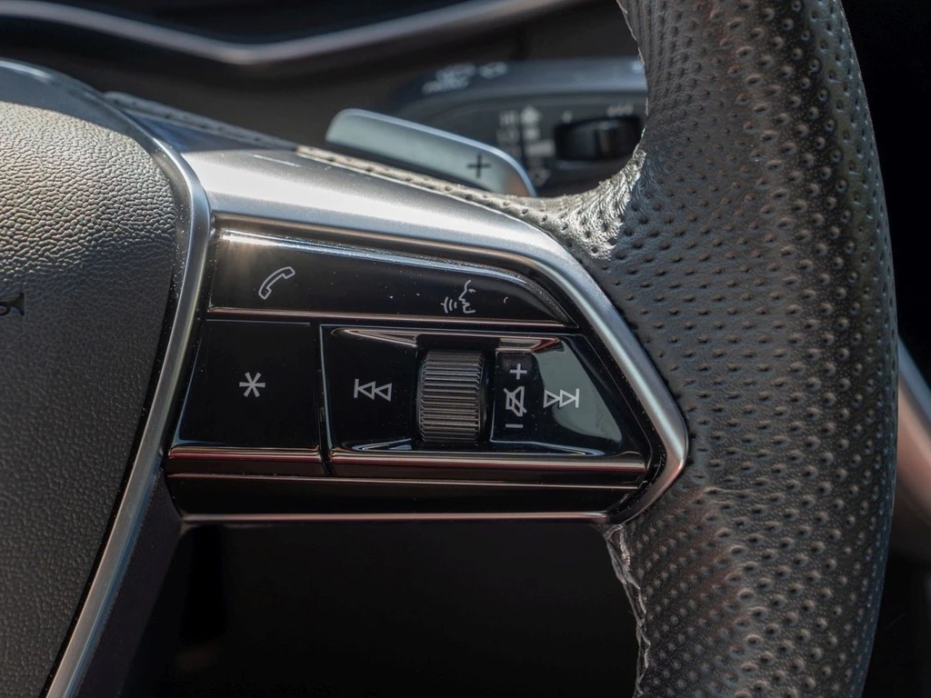 Audi-A6-image-23
