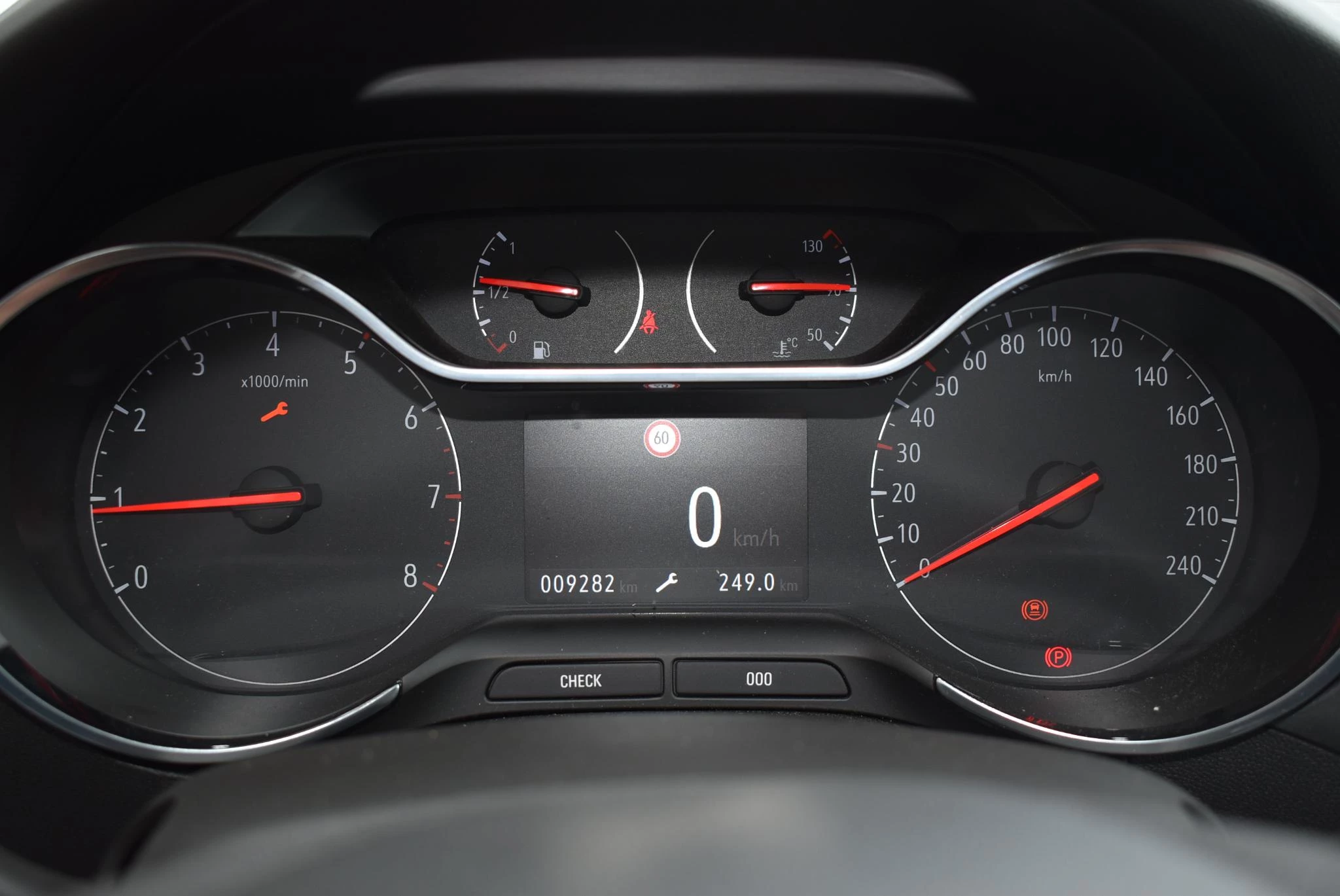 Opel-Crossland-image-23
