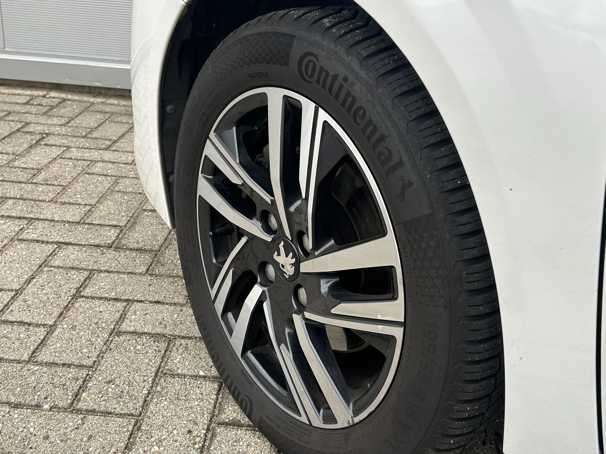 Peugeot 208 1.2 PureTech Allure Pack