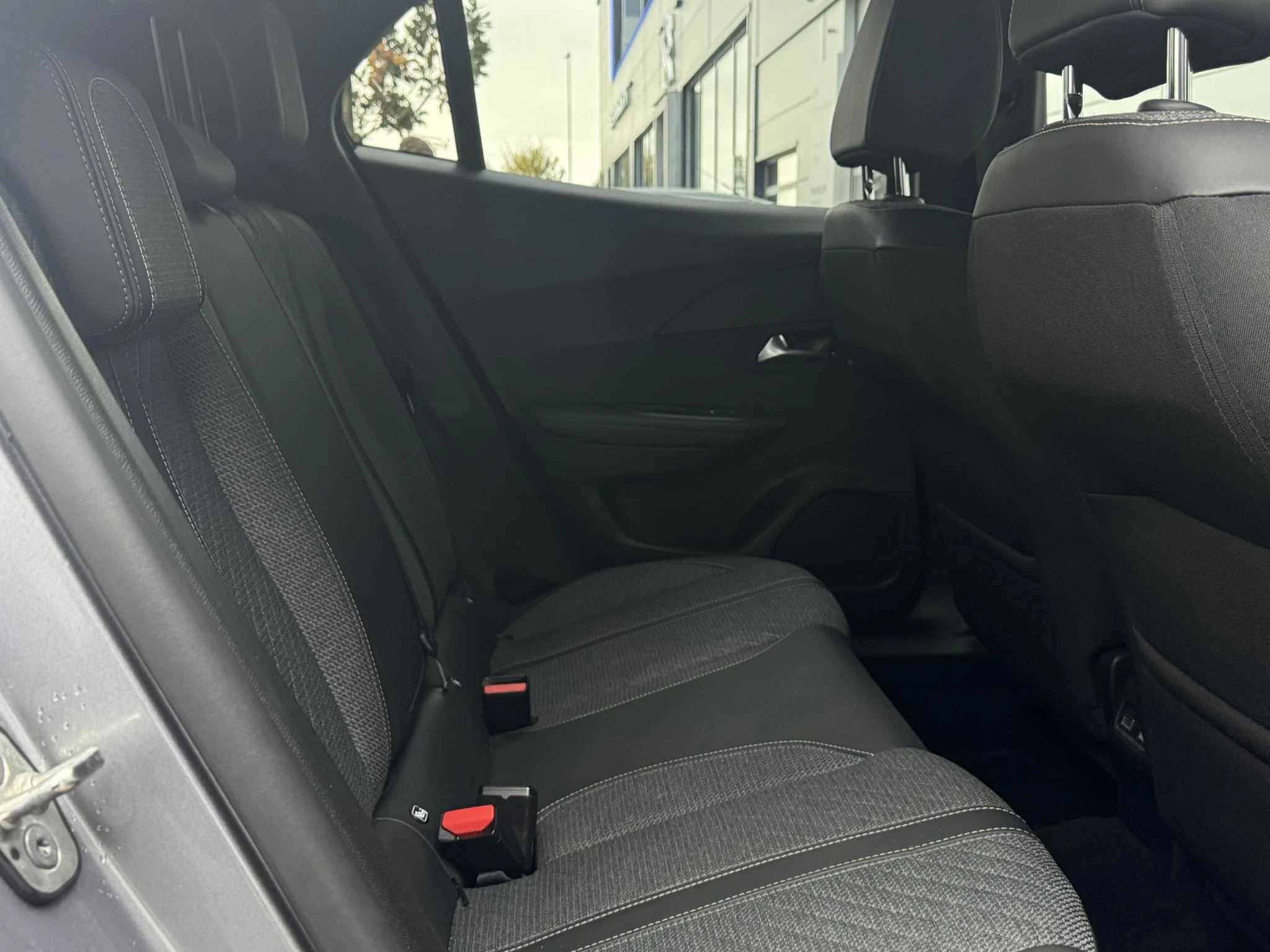 Peugeot-2008-image-25