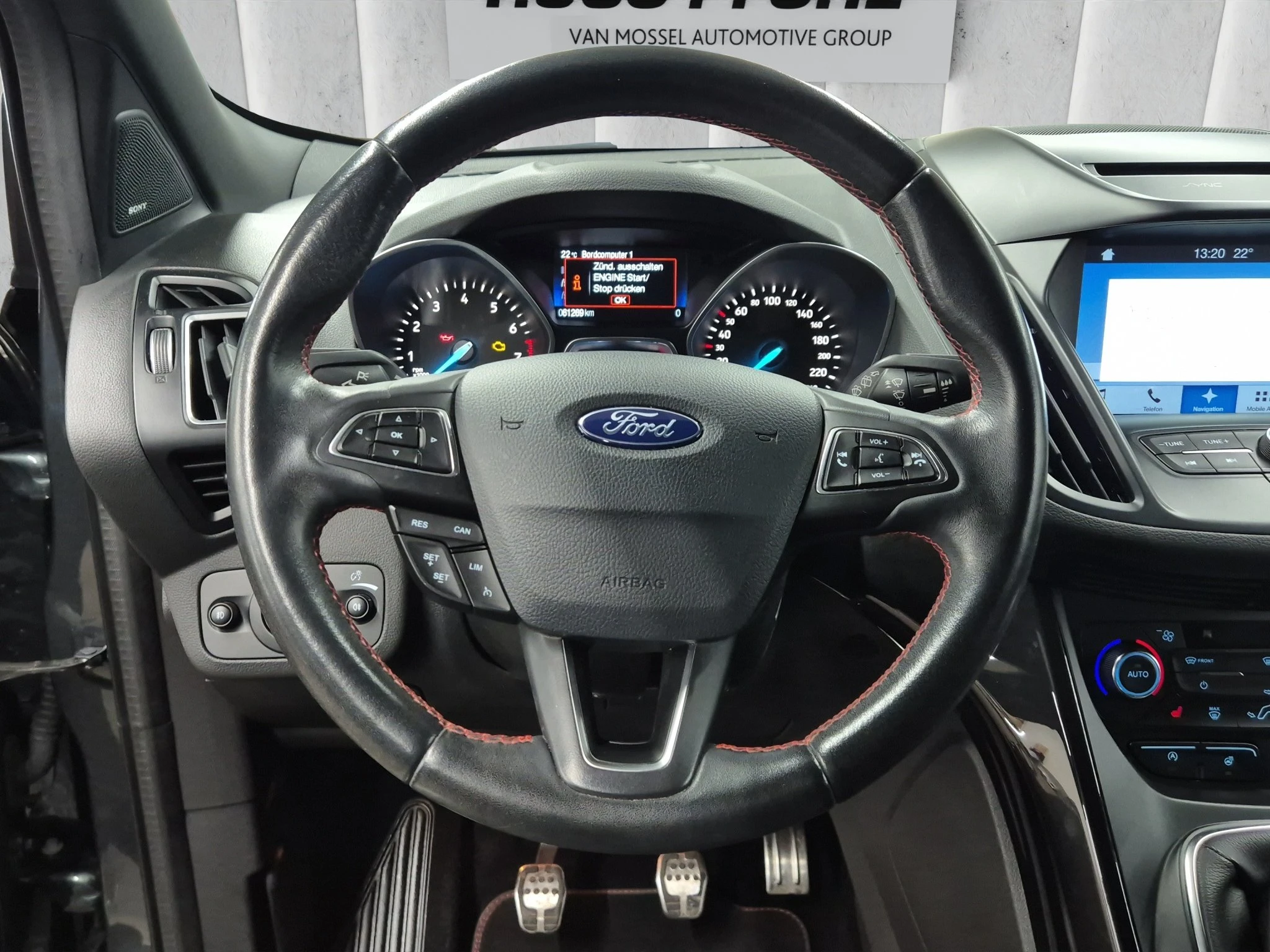 Ford-Kuga-image-12