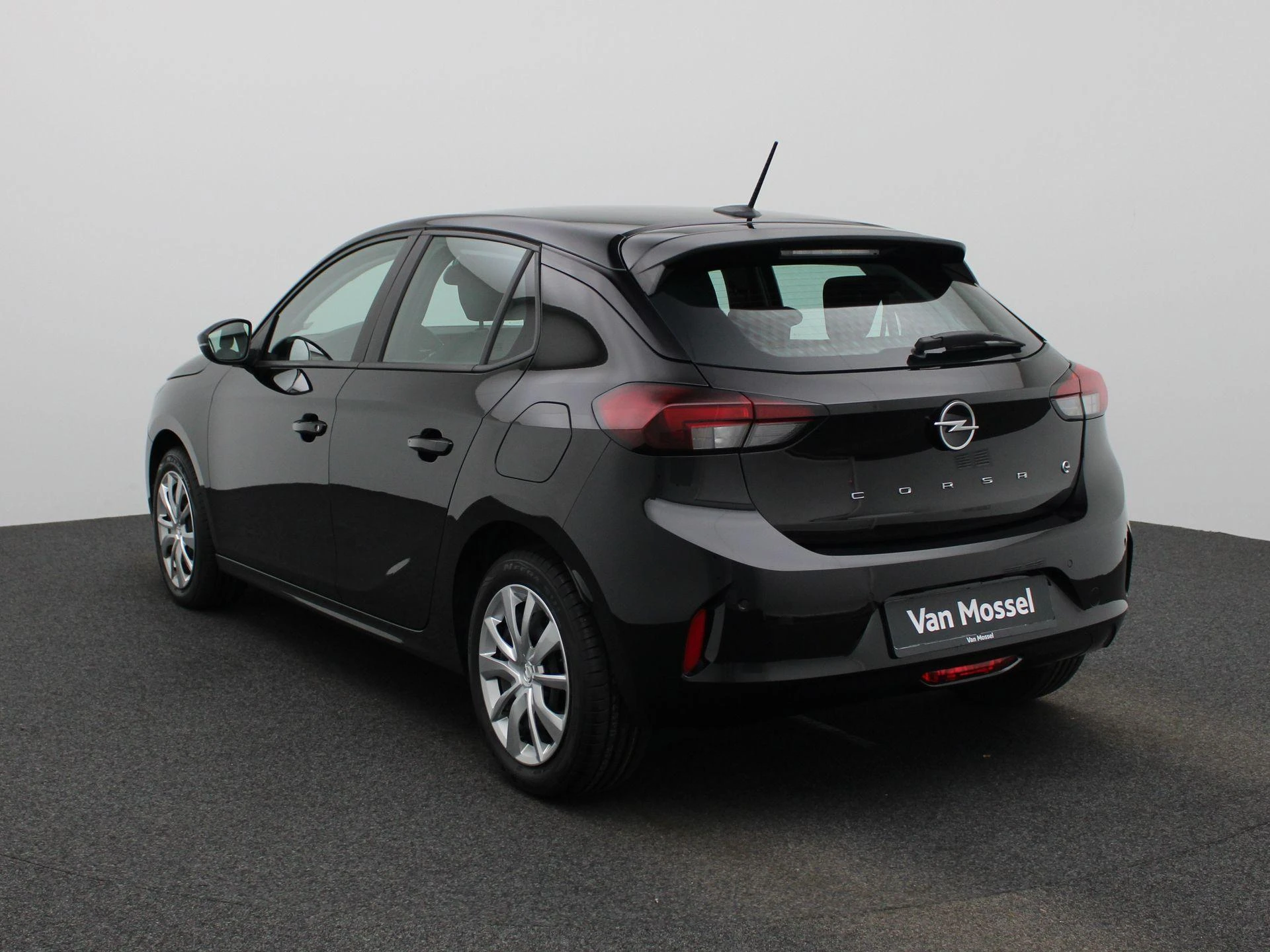 Opel-Corsa-e-image-1