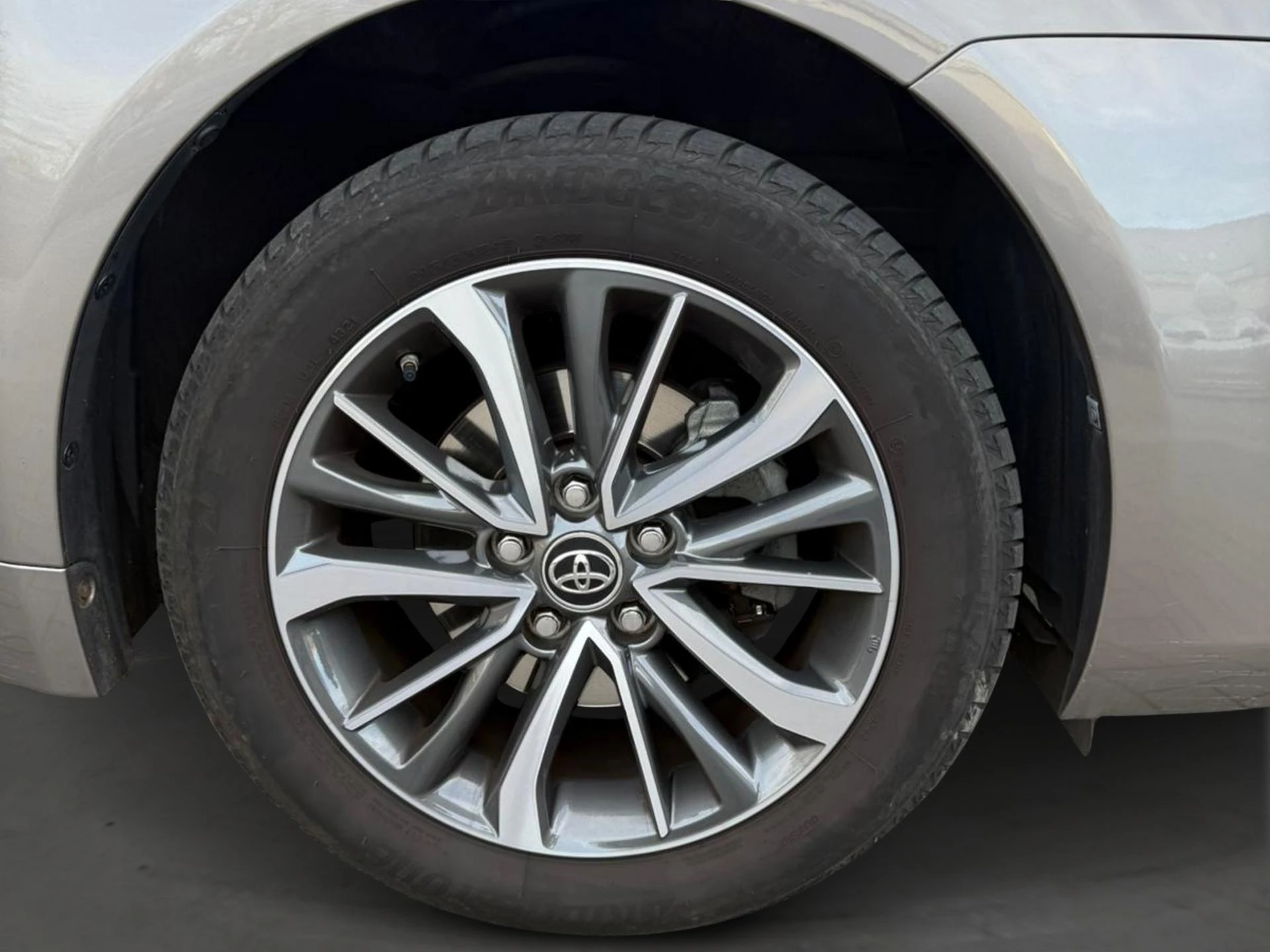 Toyota Avensis Sedan 1.8 Valvematic Multidrive S Comfort