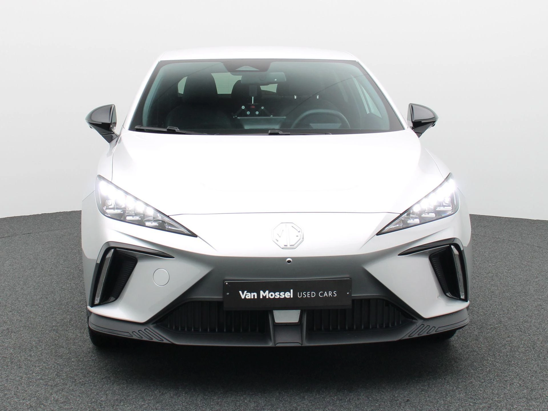 MG MG4 64 kWh Luxury