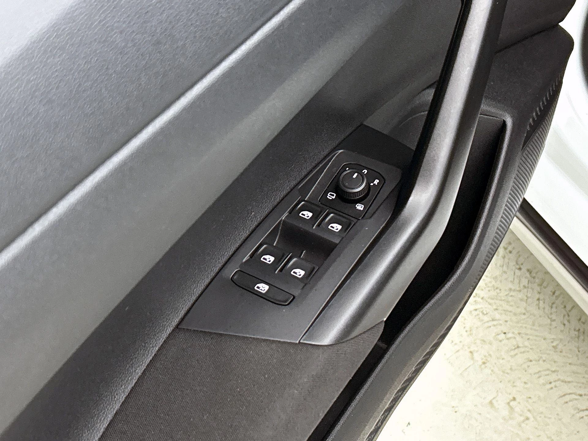 Volkswagen-Taigo-image-22