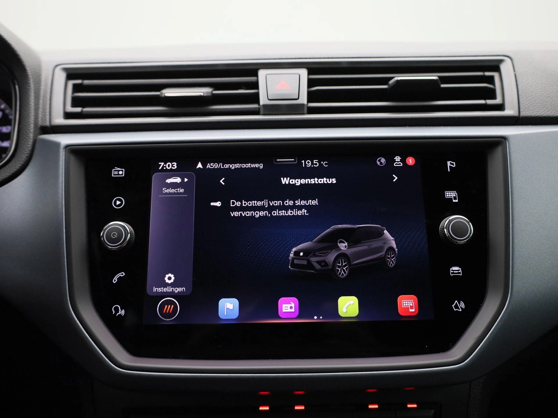 SEAT-Arona-image-23