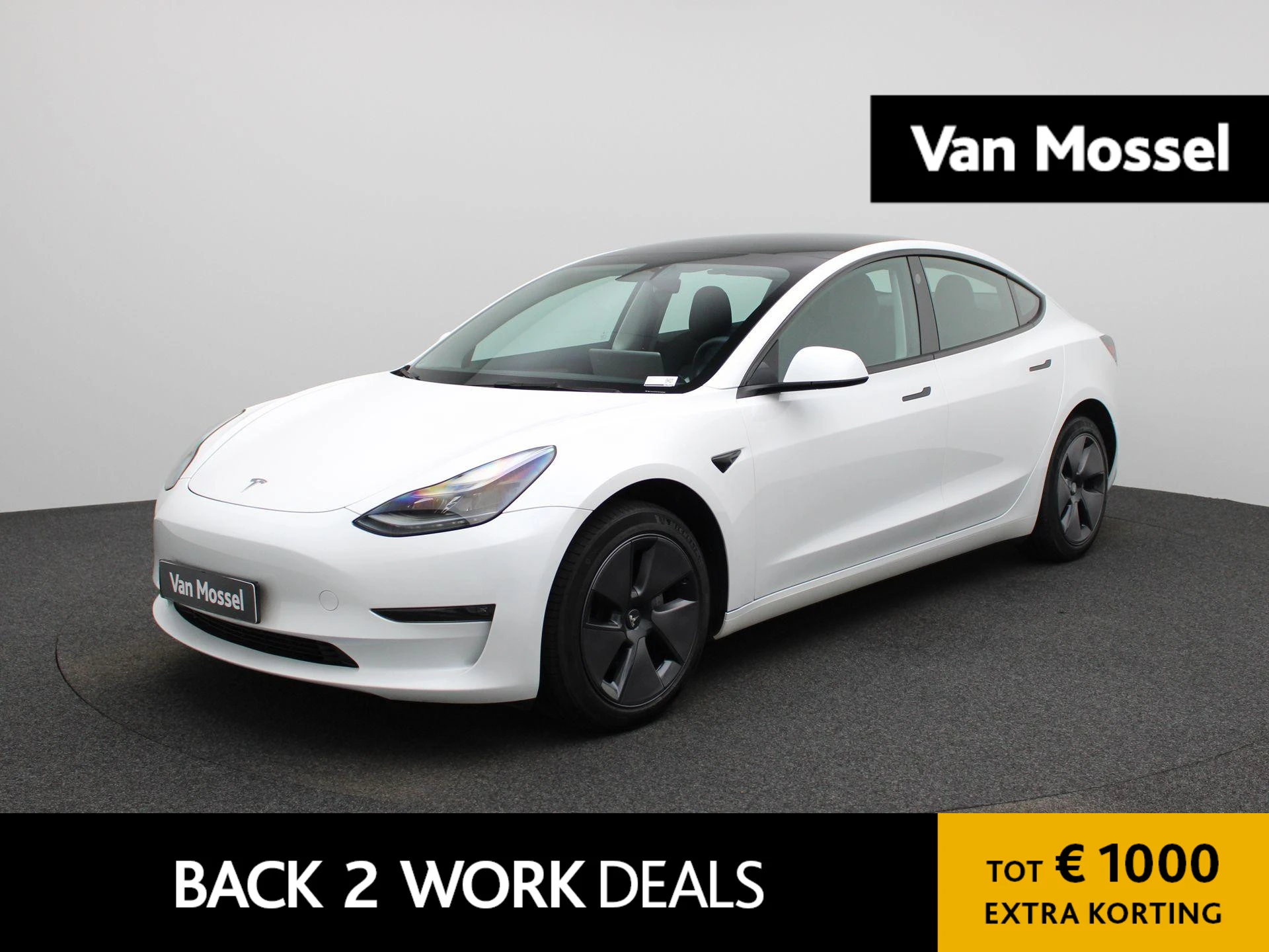 Tesla-Model 3-image-0