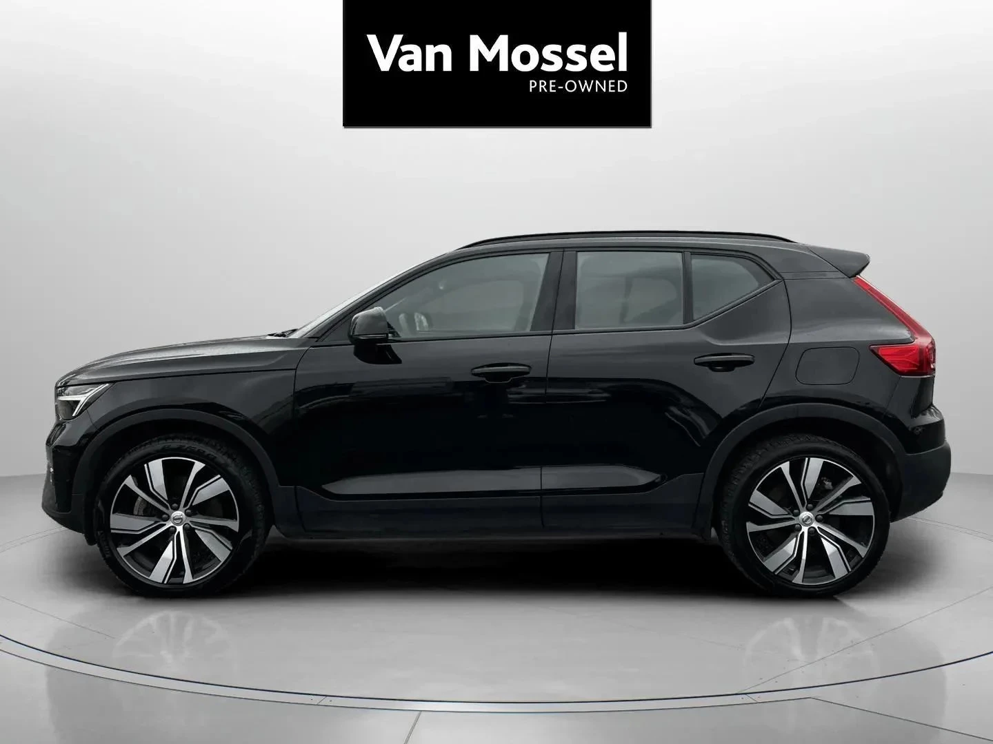 Volvo-XC40-image-7