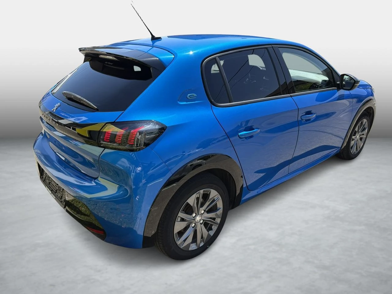 Peugeot-e-208-image-4