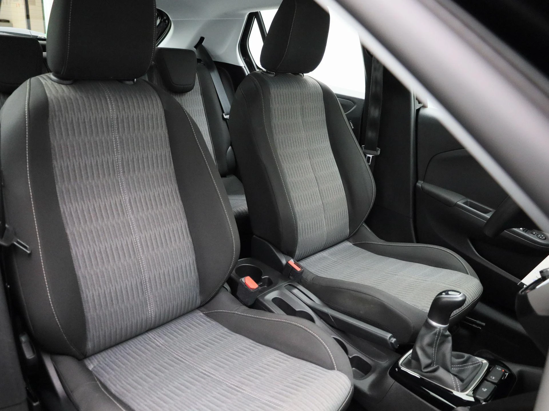 Opel-Corsa-image-33