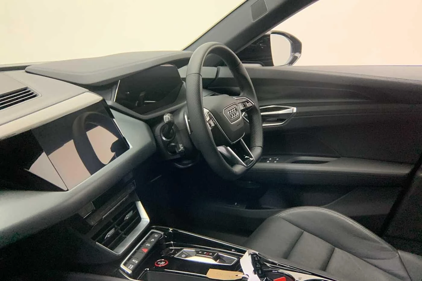 Audi-e-tron-image-14