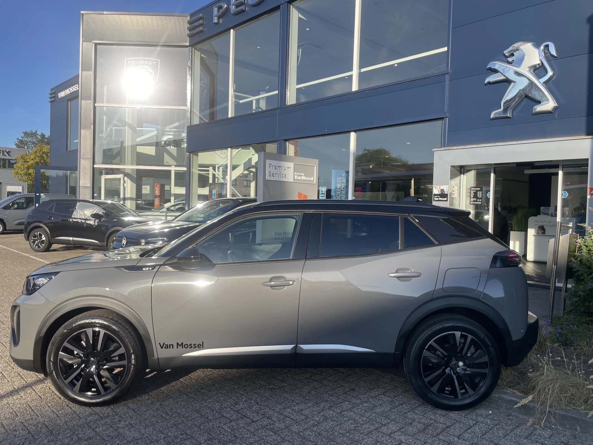 Peugeot-2008-image-4