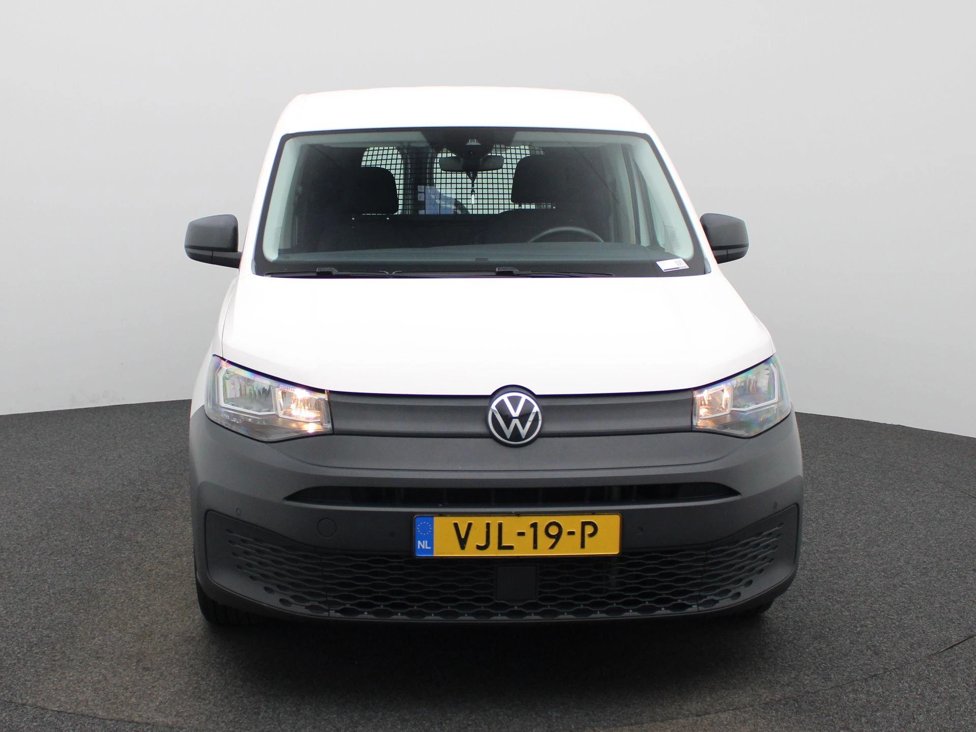 Volkswagen-Caddy-image-2
