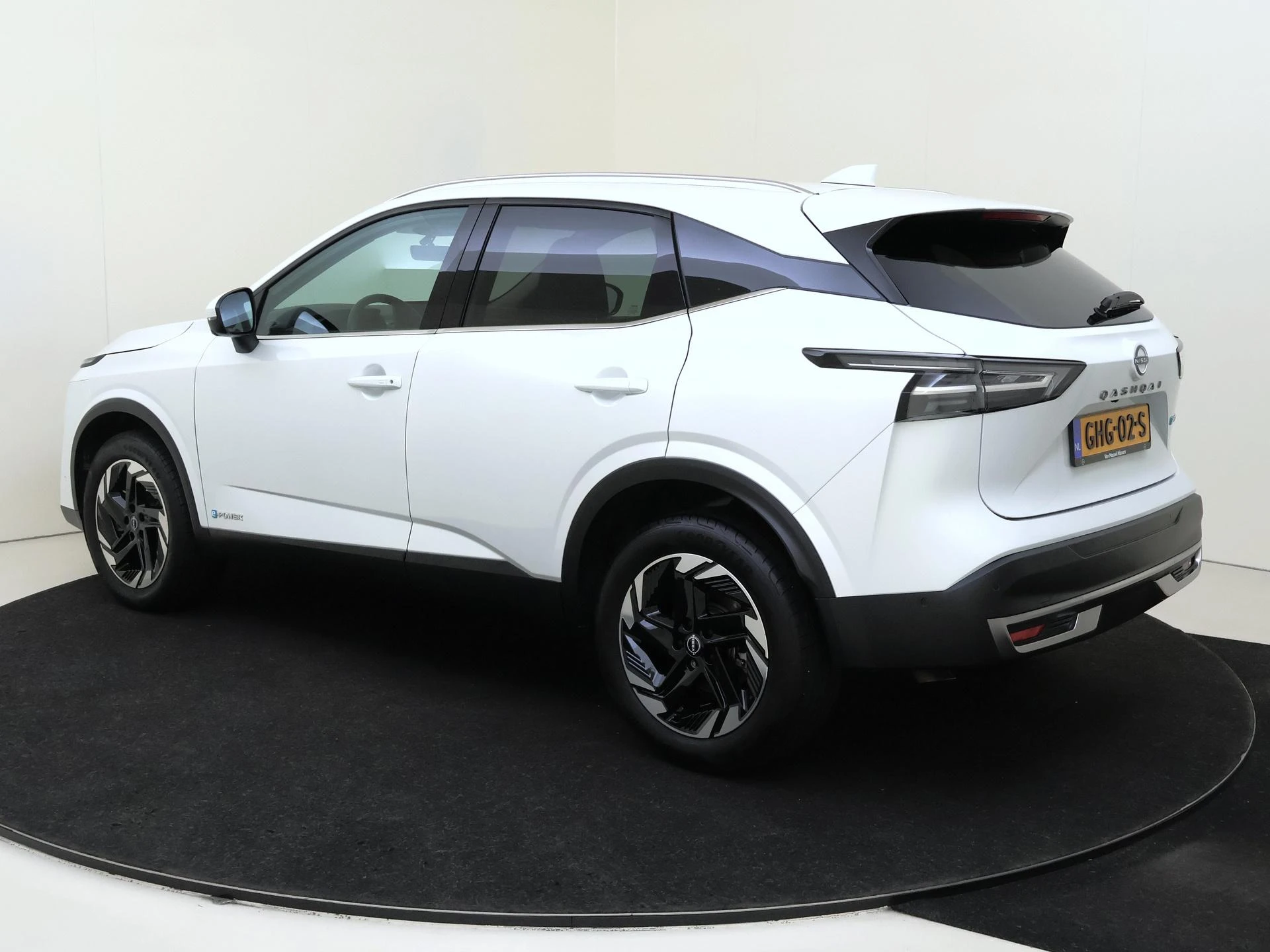 Nissan-QASHQAI-image-2