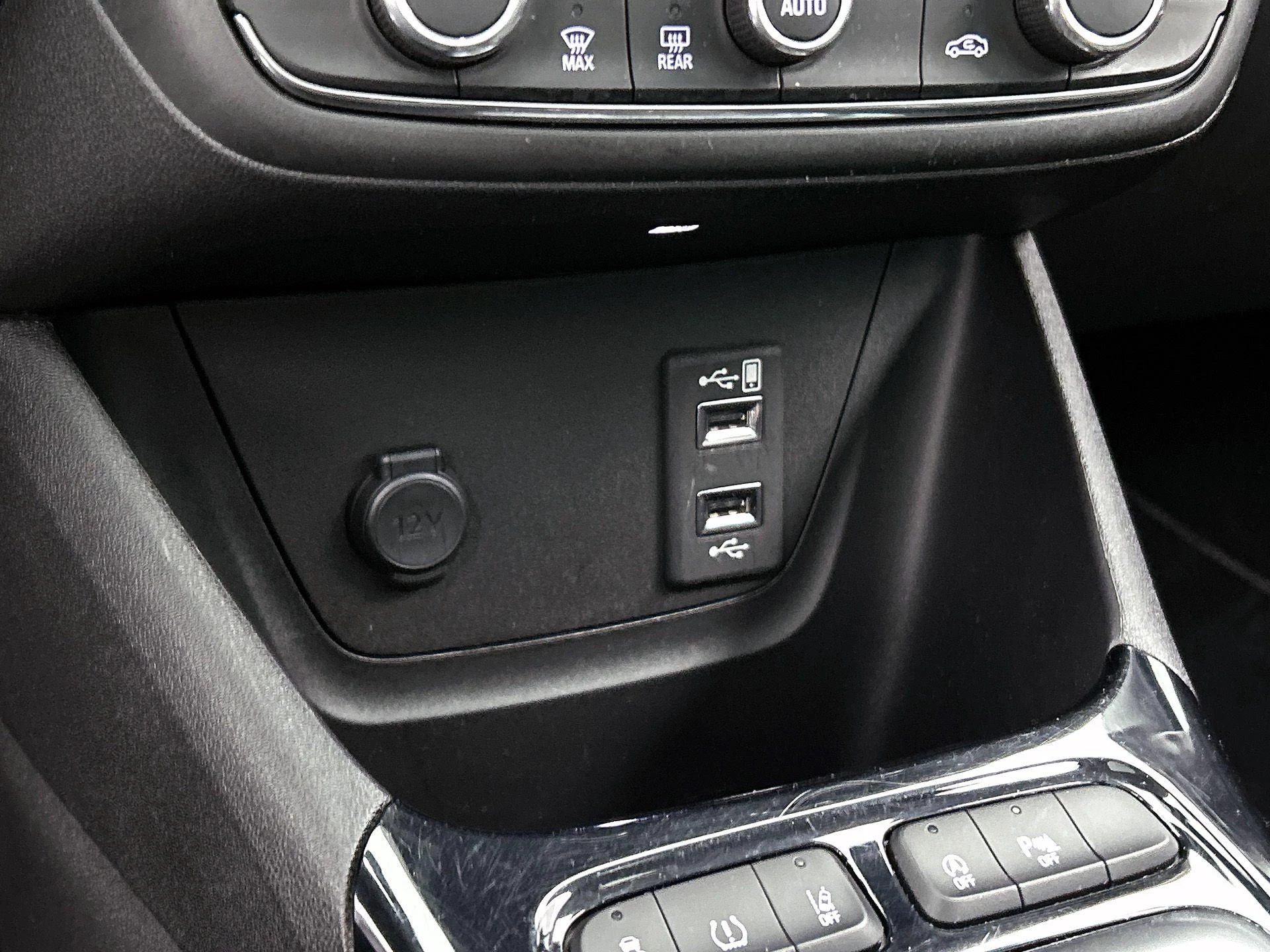 Opel Crossland X 1.2 Turbo Innovation