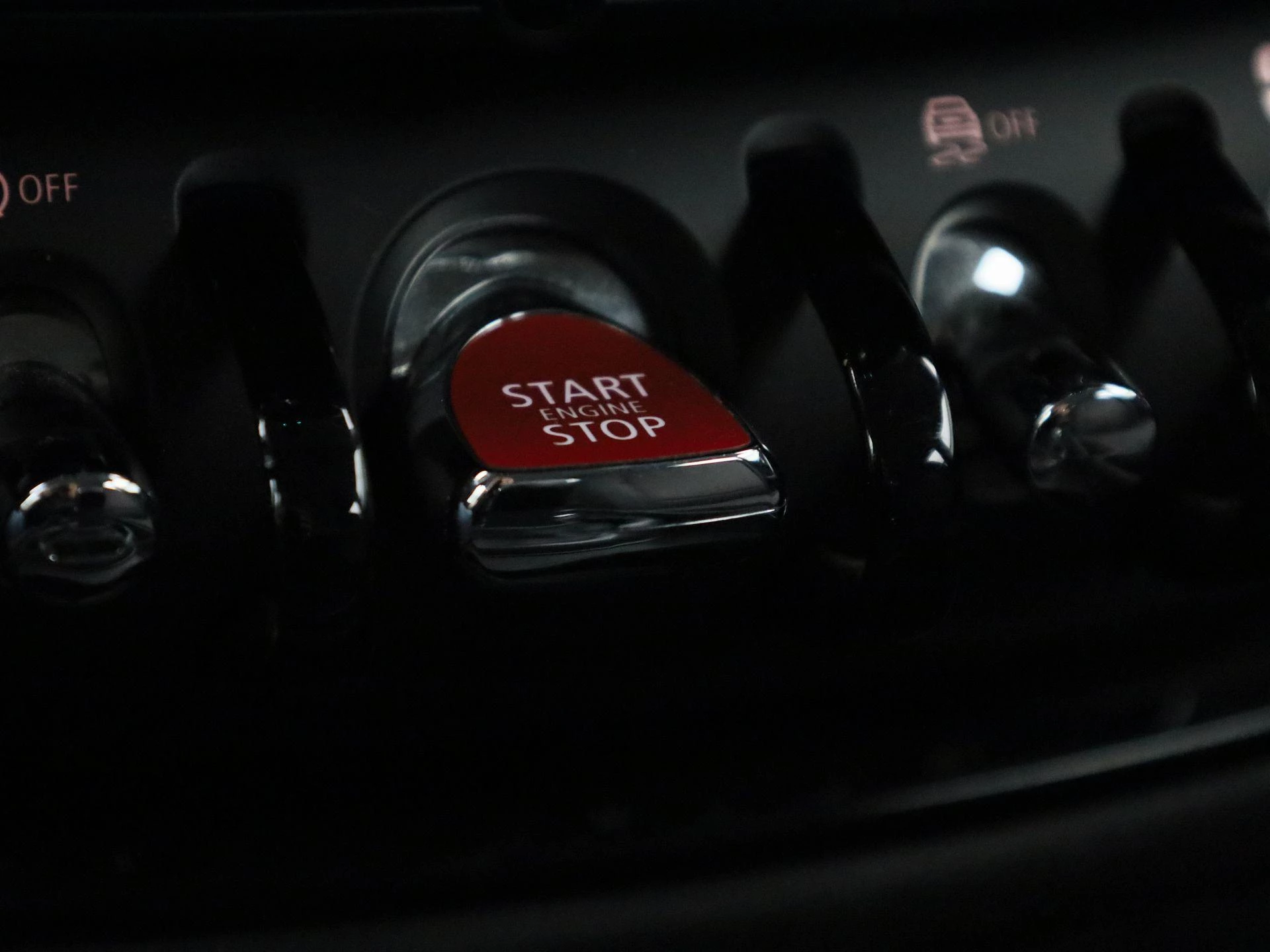 MINI Clubman Cooper (100 kW)