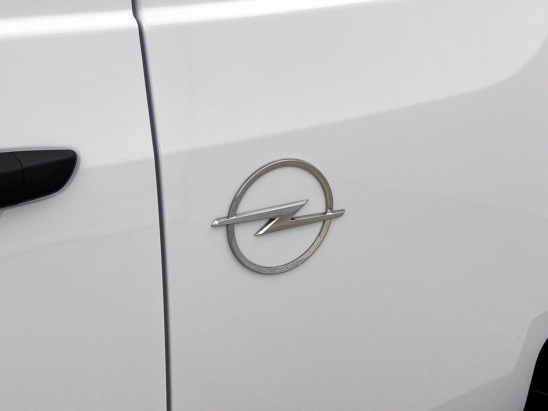 Opel-Combo-e-image-14