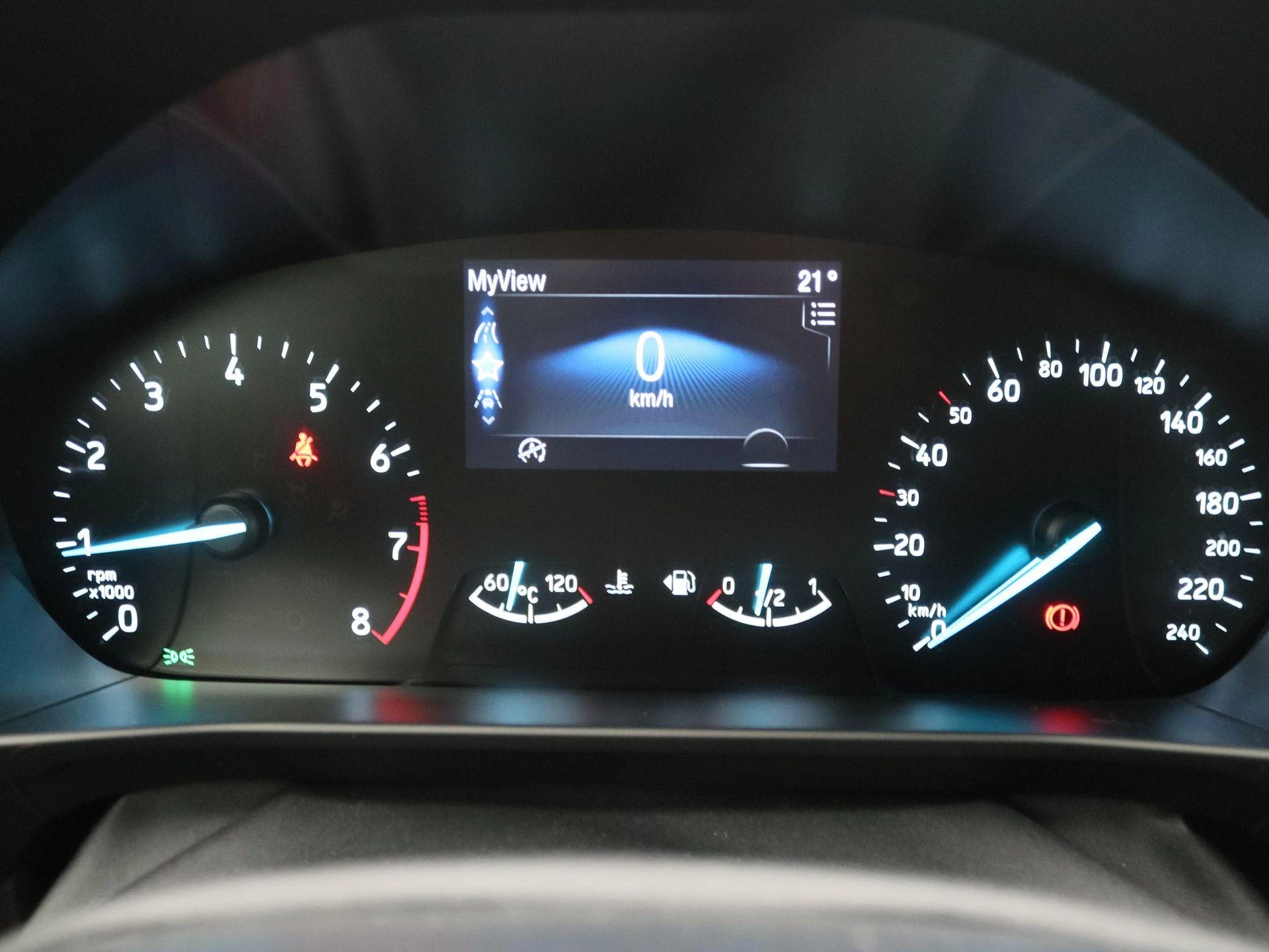 Ford Focus Wagon 1.0 EcoBoost Hybrid Titanium Style
