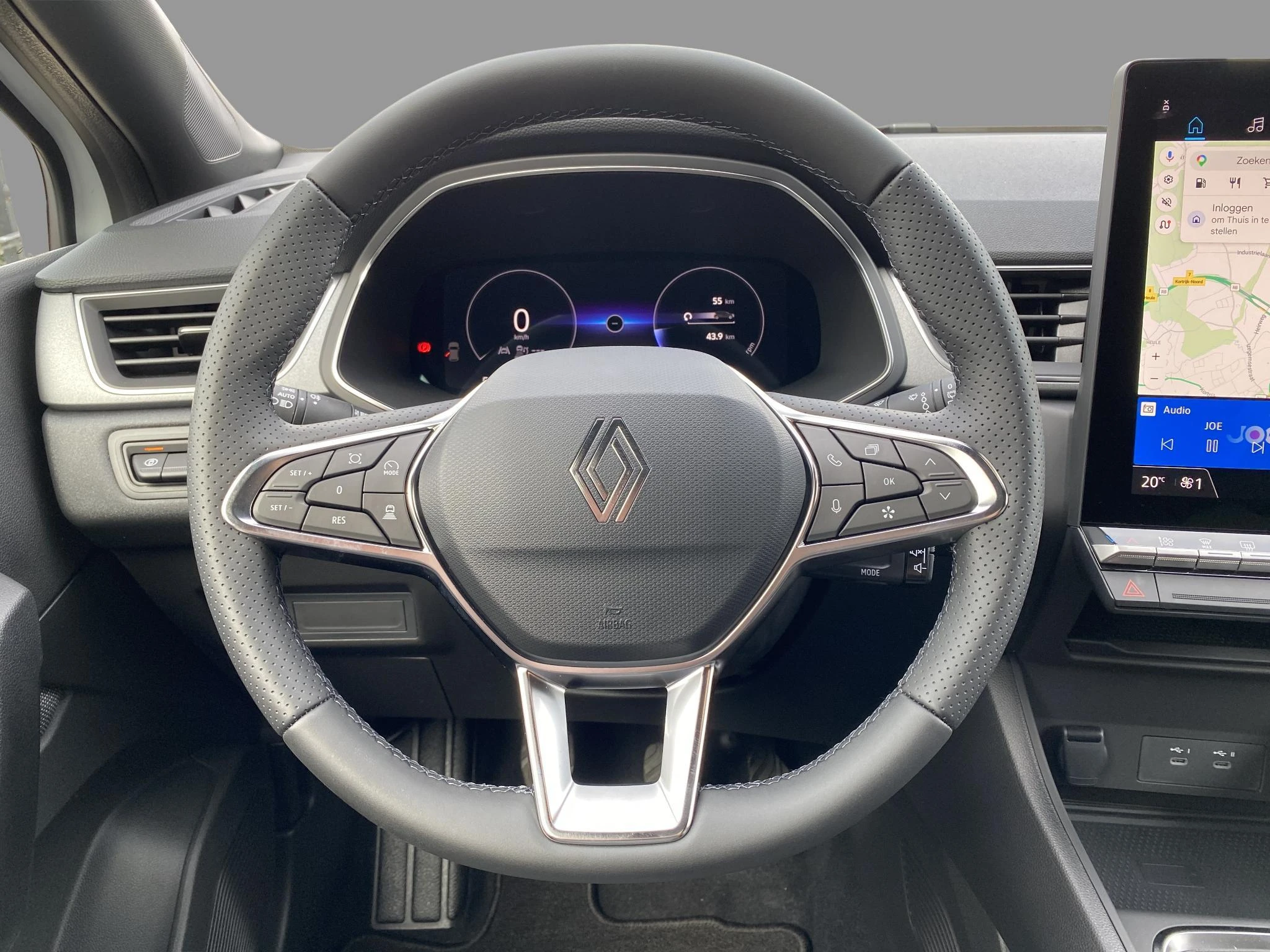 Renault-Captur-image-11