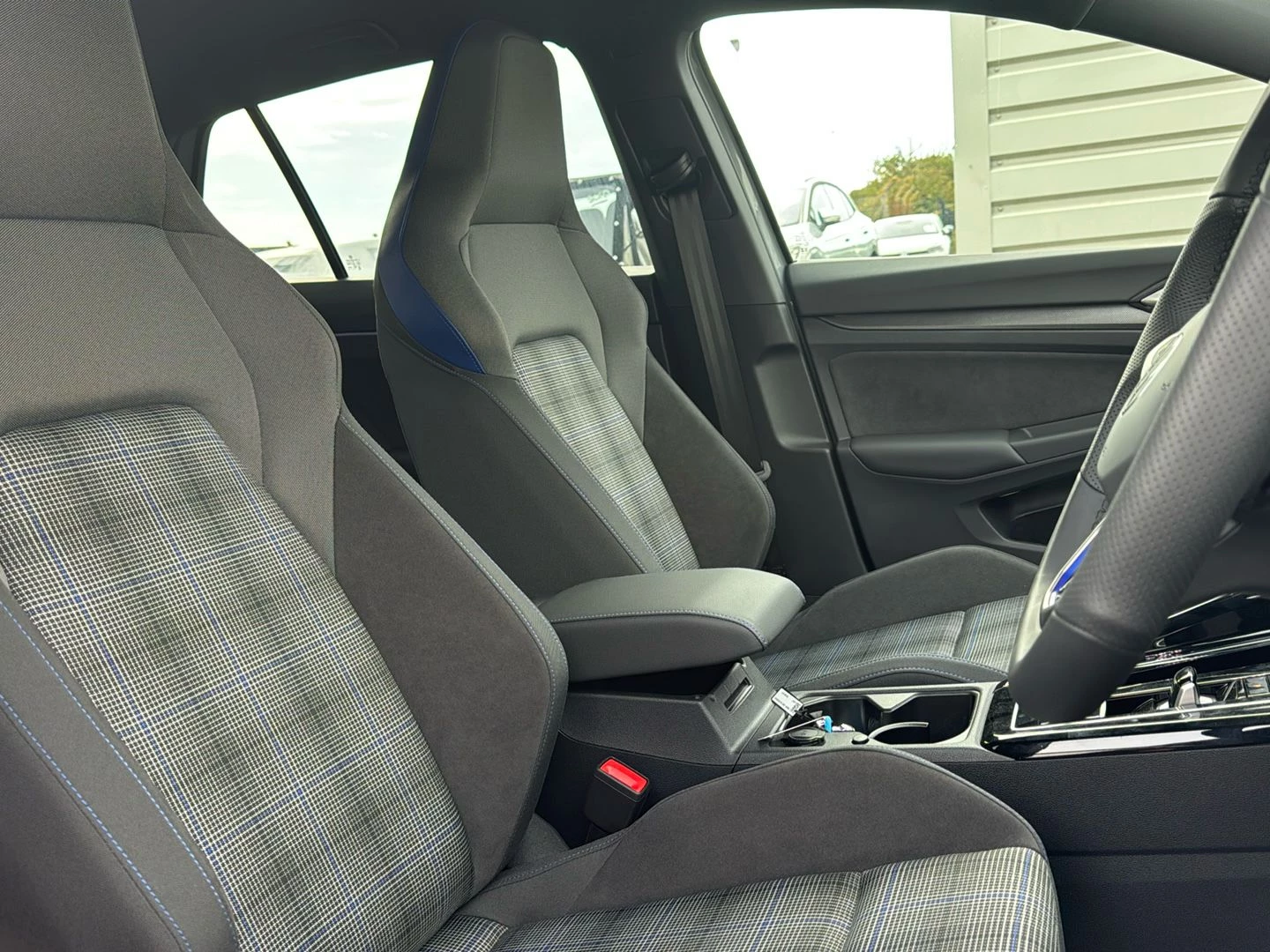 Volkswagen Golf 1.5 TSI 272 GTE eHybrid 5dr DSG