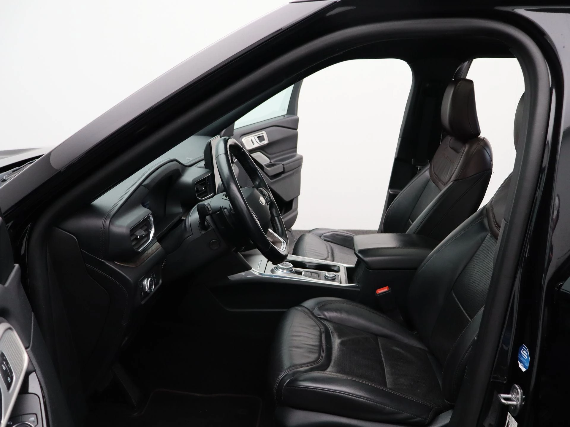 Ford-Explorer-image-12