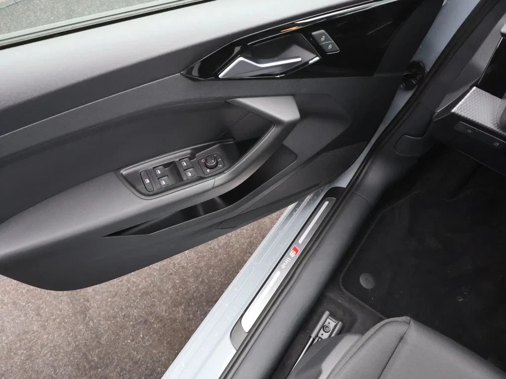 Audi-A1 Sportback-image-13