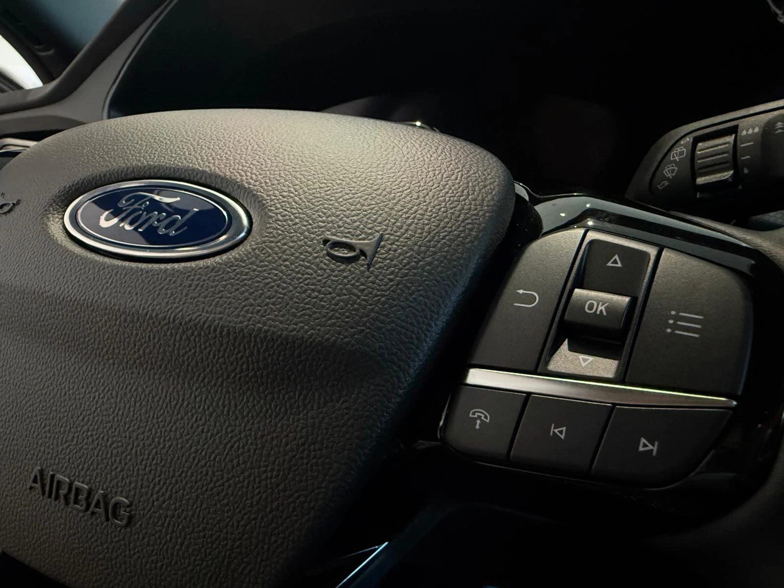 Ford-Kuga-image-21