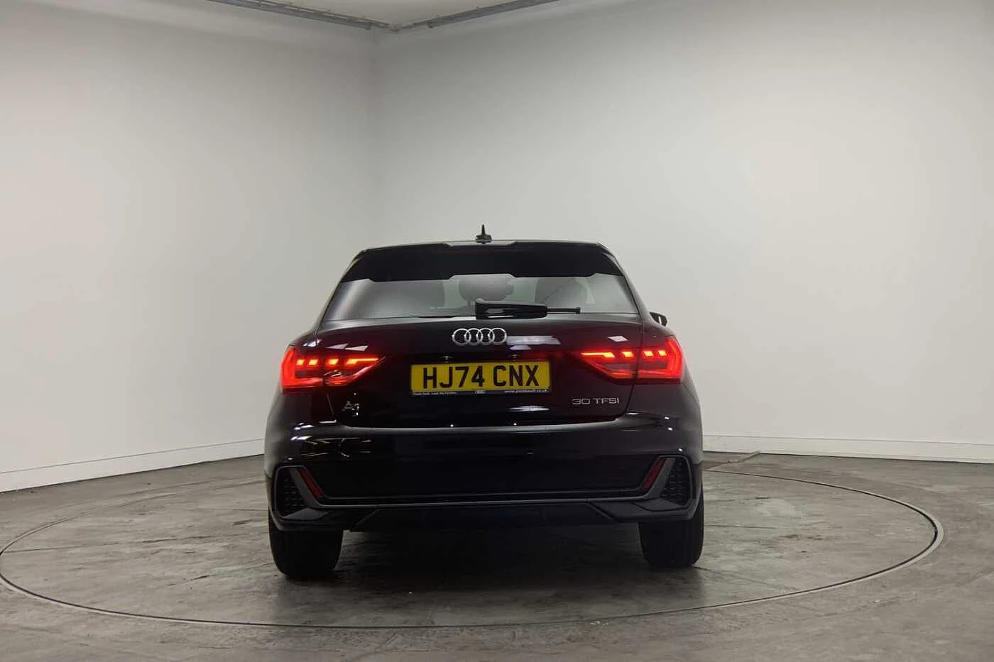 Audi-A1 Sportback-image-10
