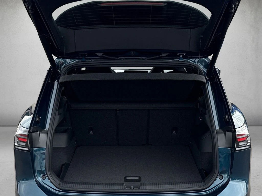 Volkswagen-Tiguan-image-4