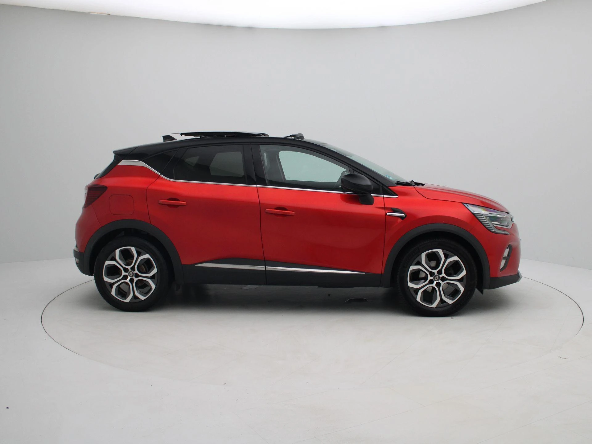 Renault-Captur-image-5