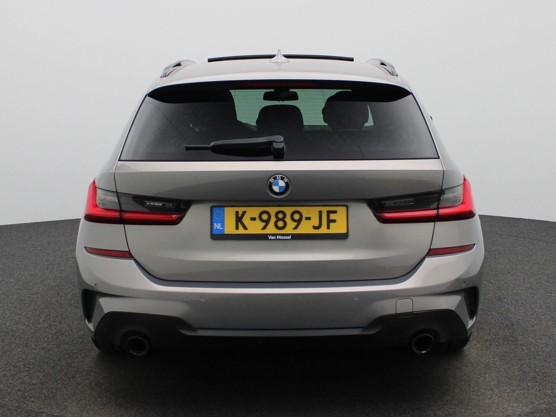 BMW-3 Serie-image-5