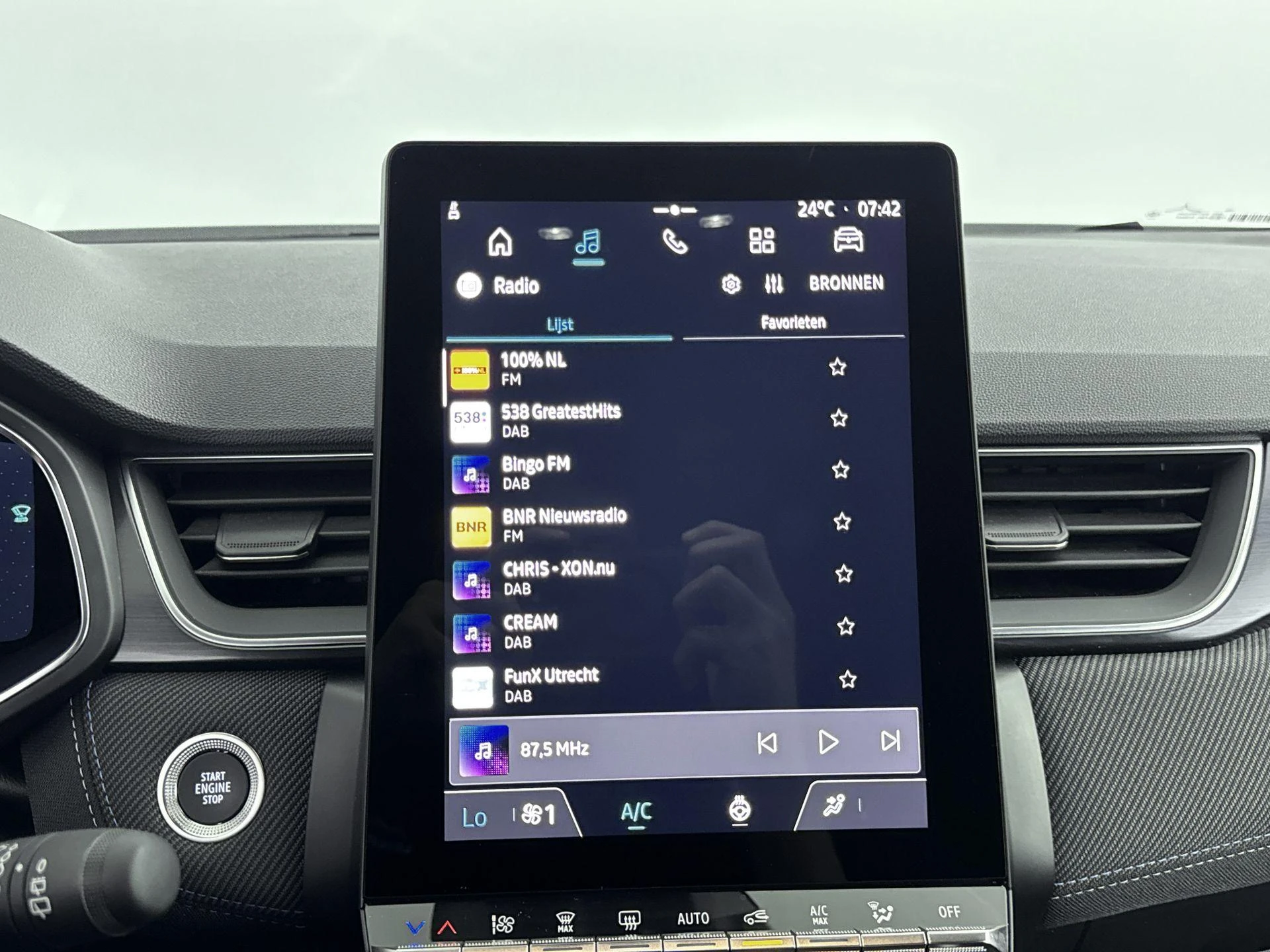 Renault Captur 1.6 E-Tech full hybrid 145Pk esprit Alpine