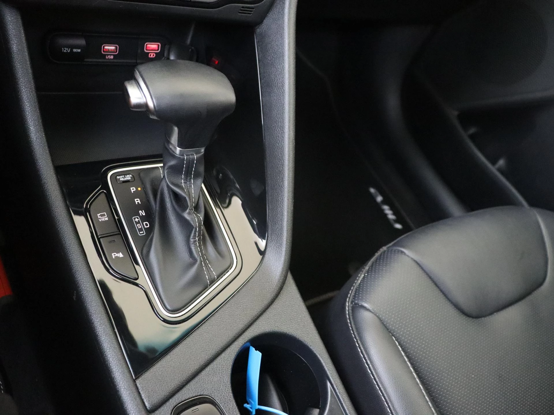 Kia-Niro-image-18