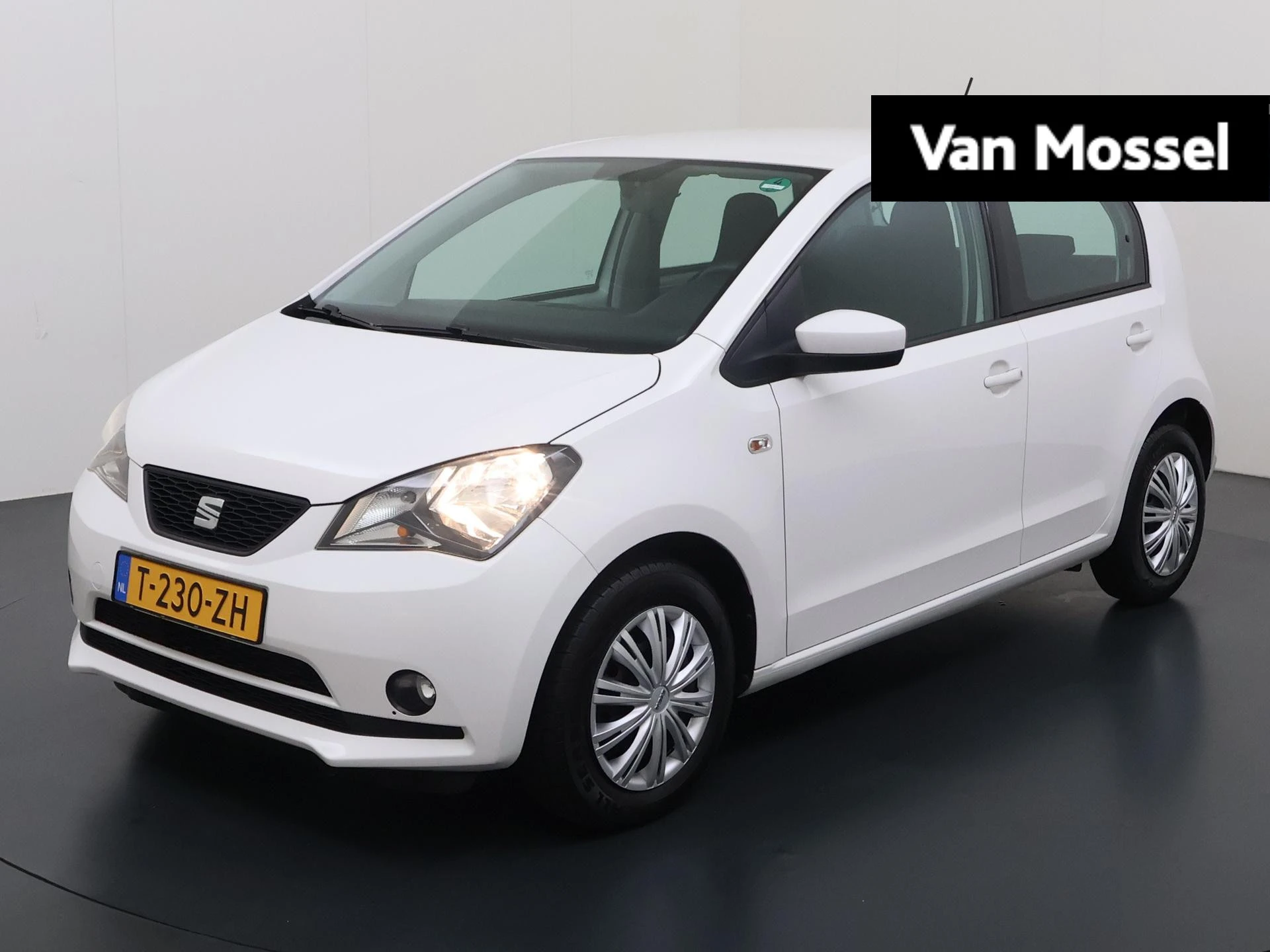SEAT-Mii-image-0