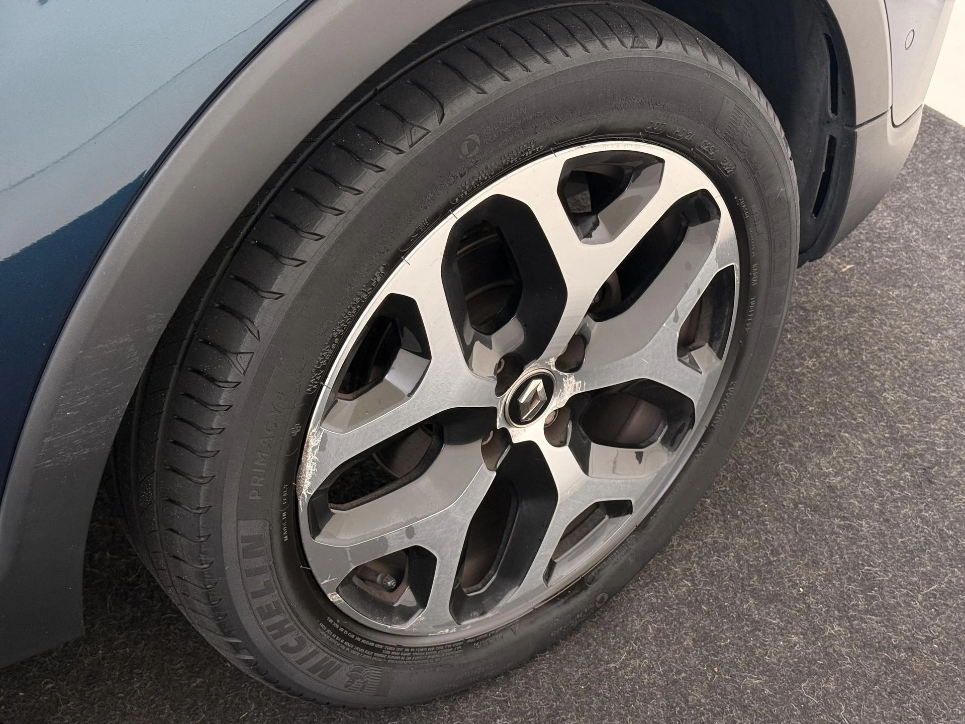 Renault-Captur-image-27