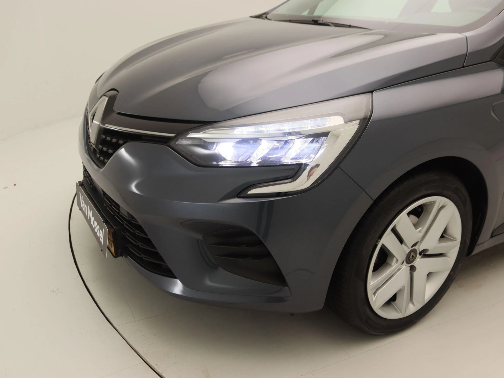 Renault-Clio-image-14