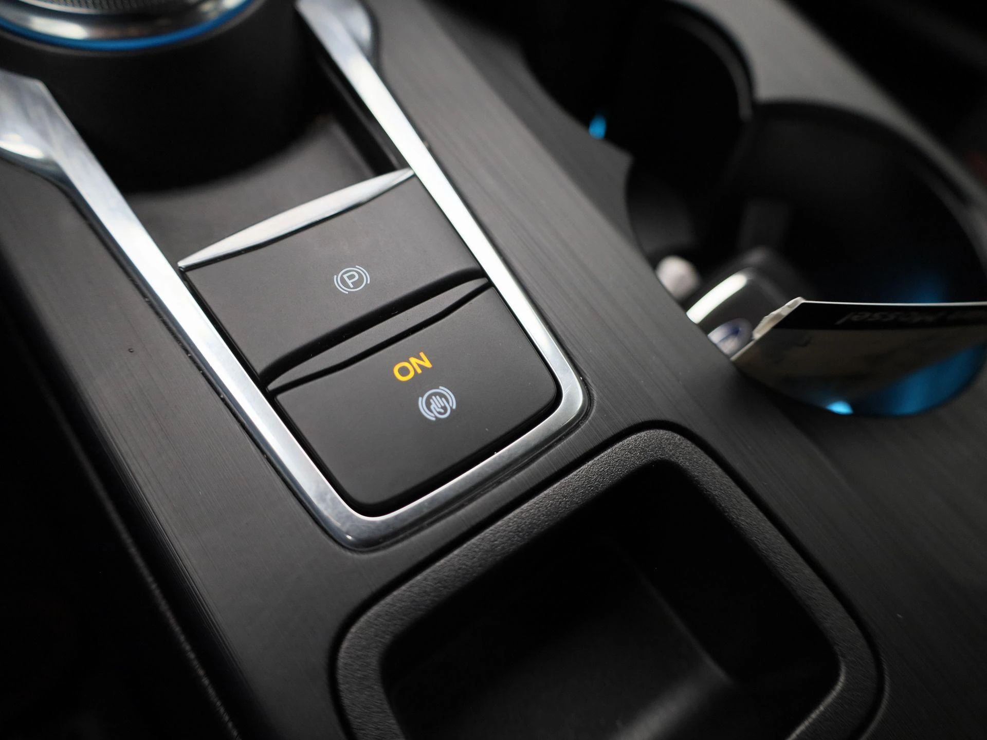 Ford-Kuga-image-25