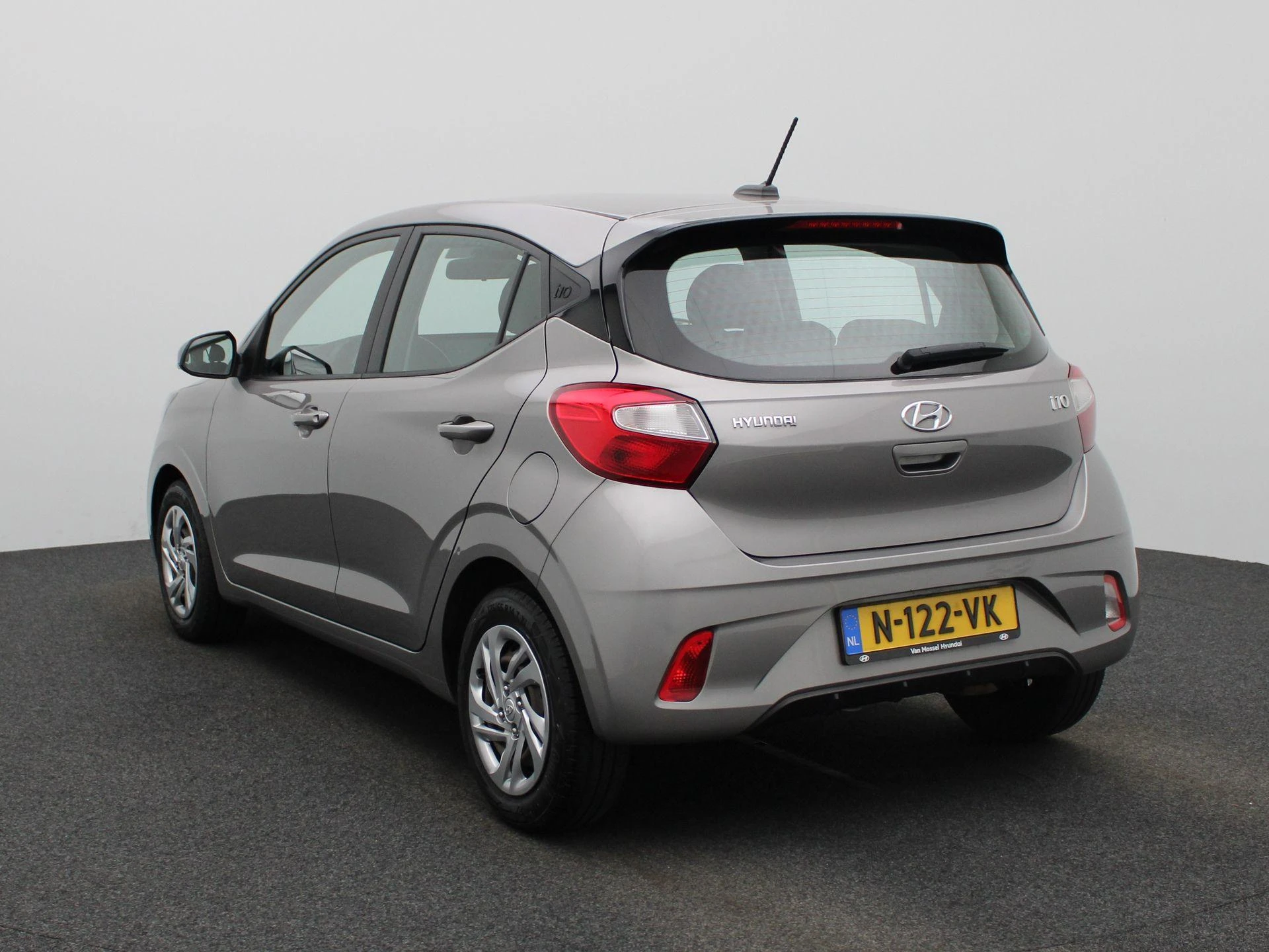 Hyundai-i10-image-2
